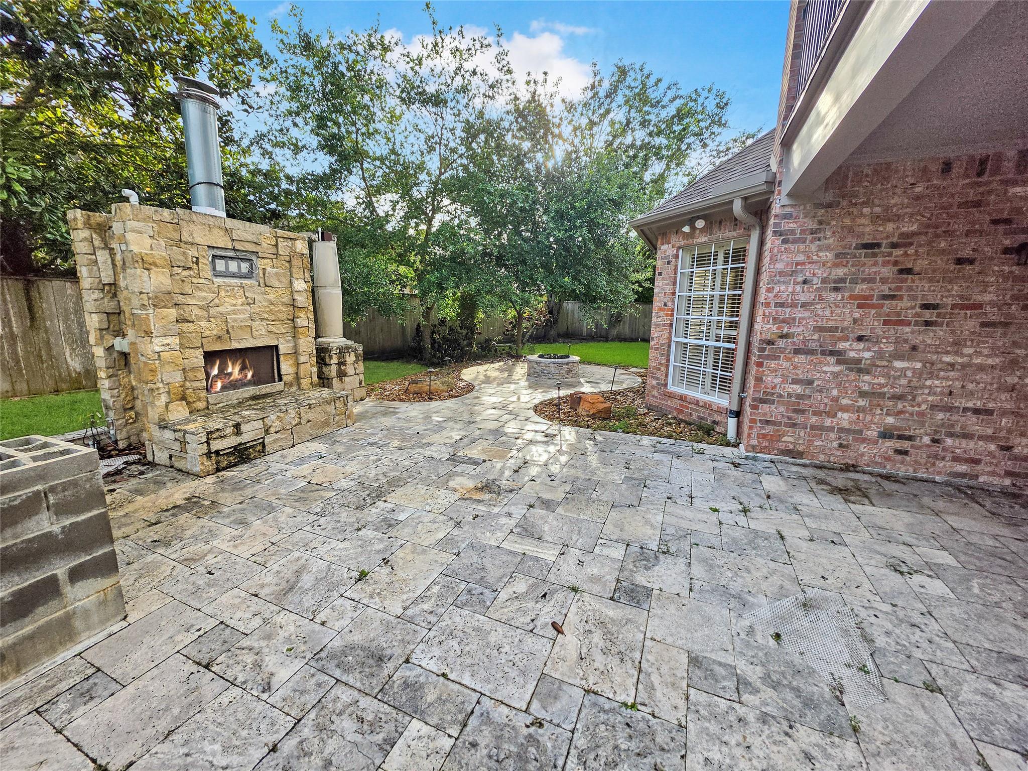 3815 Loch Glen Court