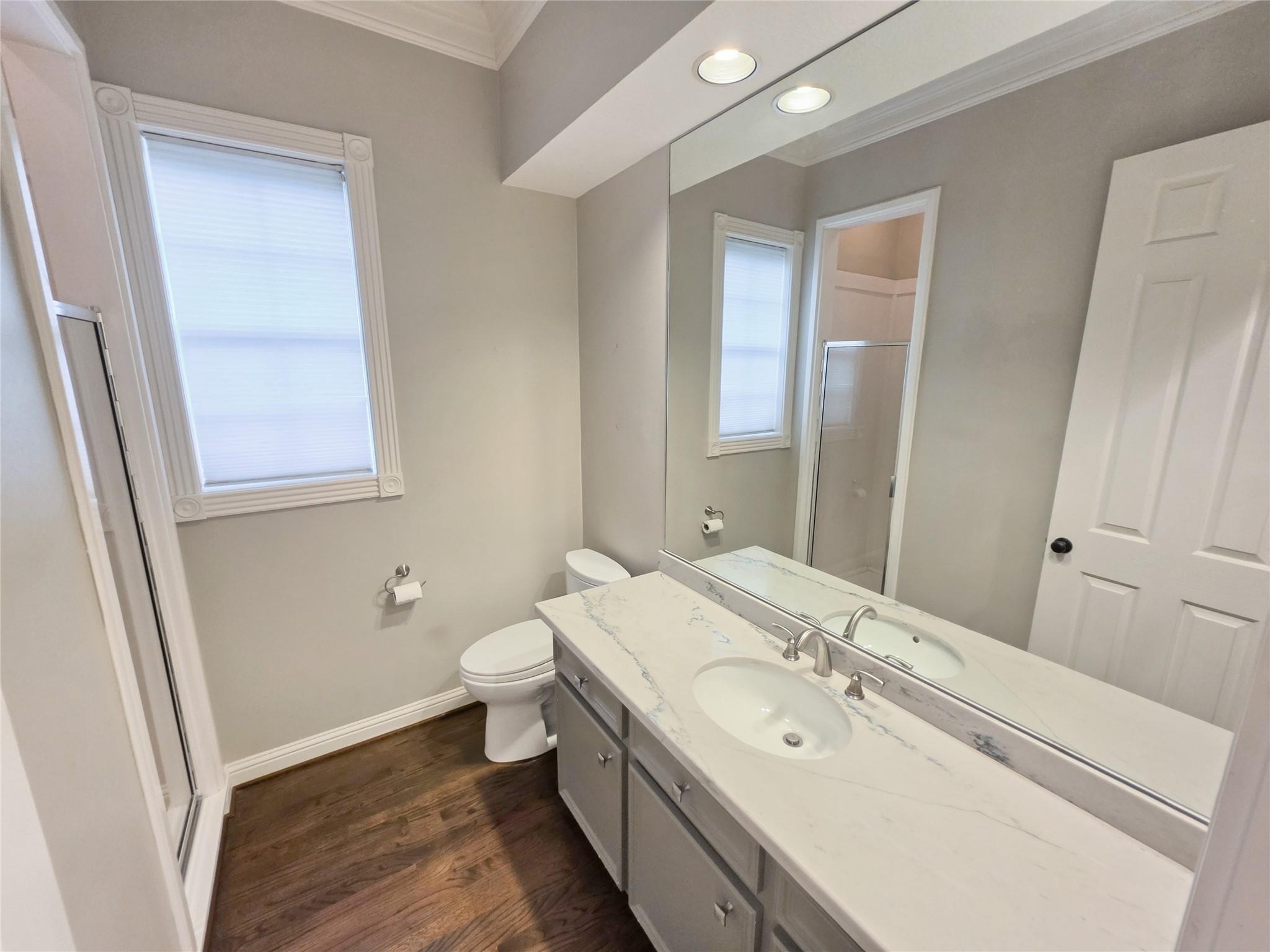3815 Loch Glen Court