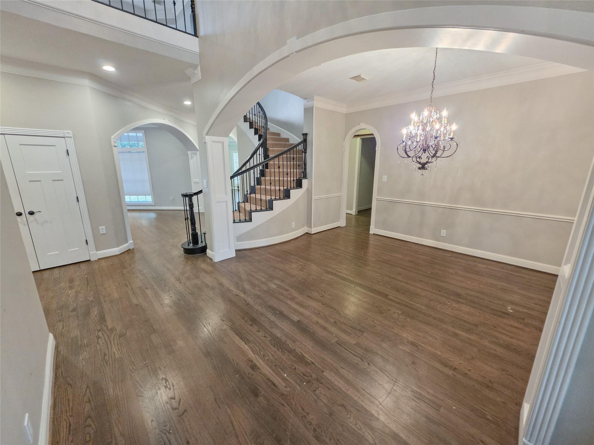 3815 Loch Glen Court