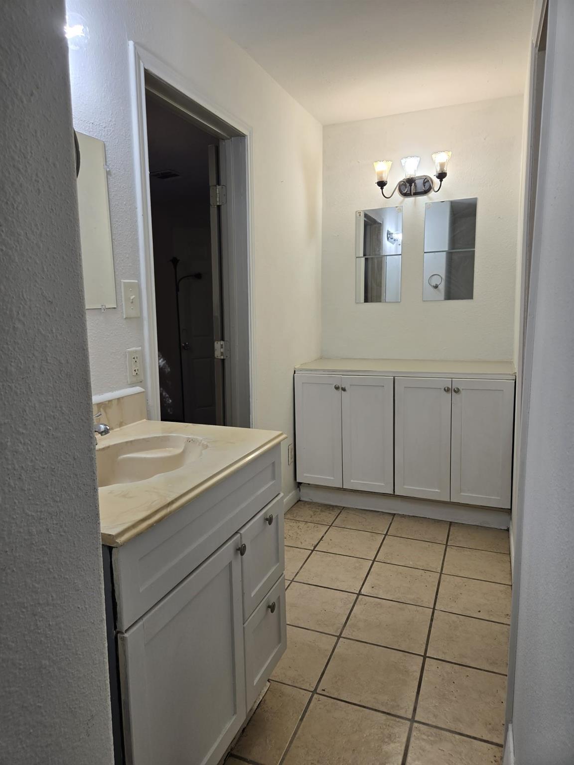 1104 Maple 1/2 Street # 2