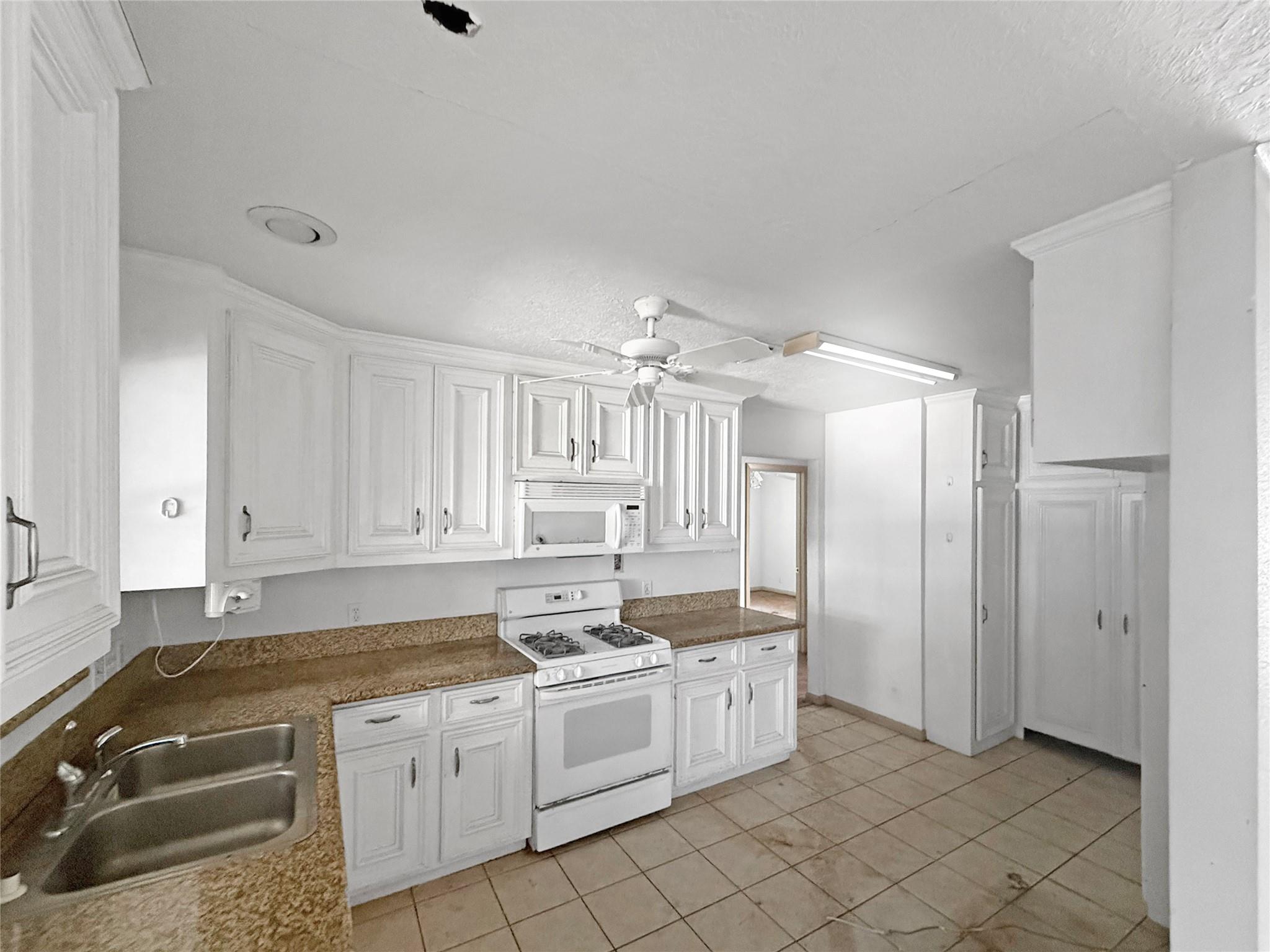 3026 Fairhope Street