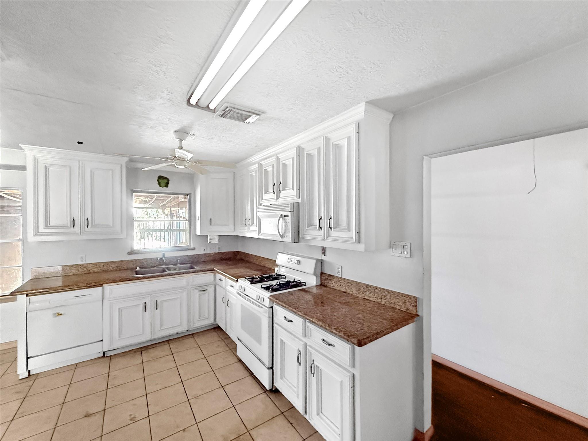 3026 Fairhope Street