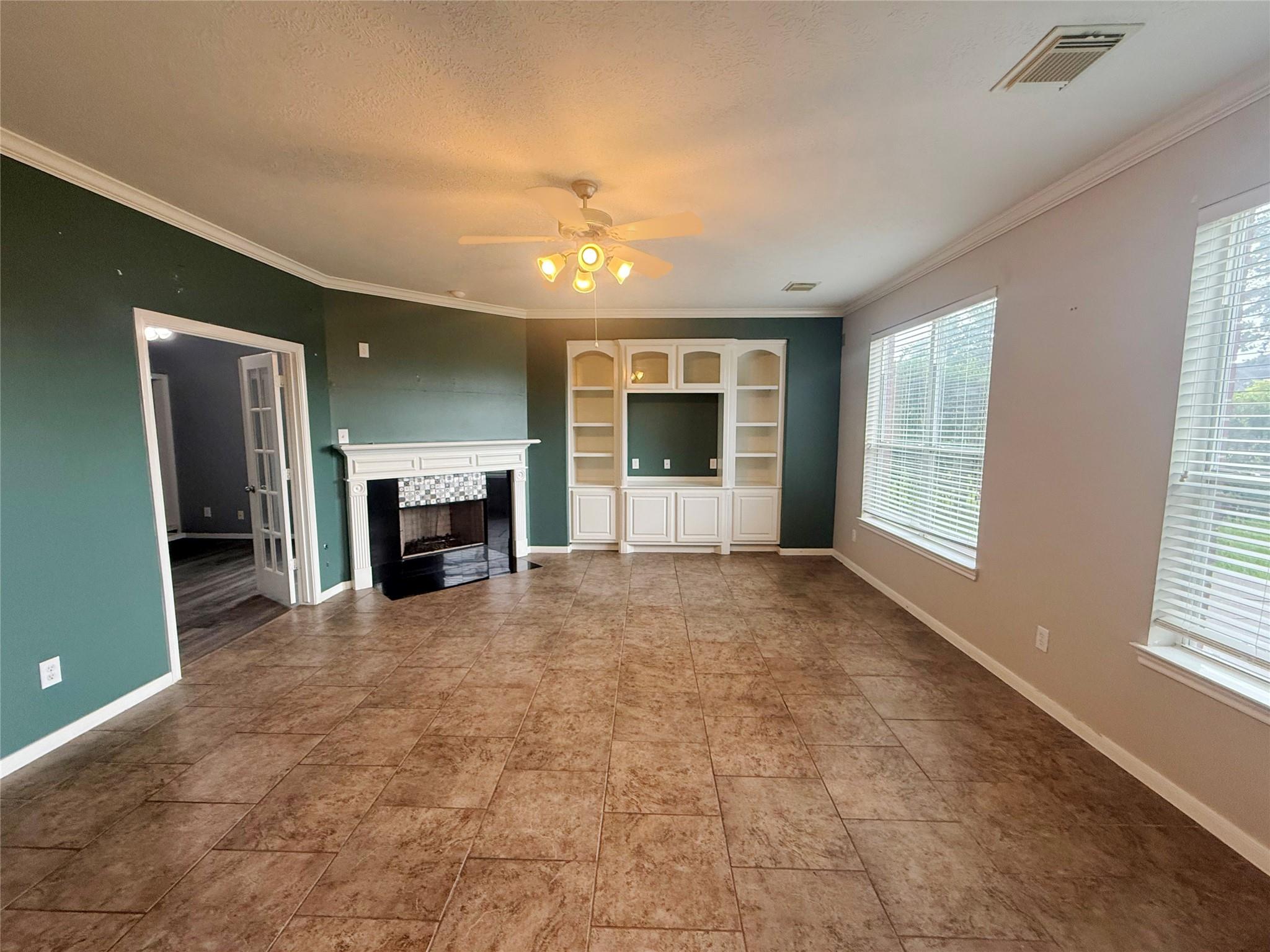 19414 Countryroad Drive