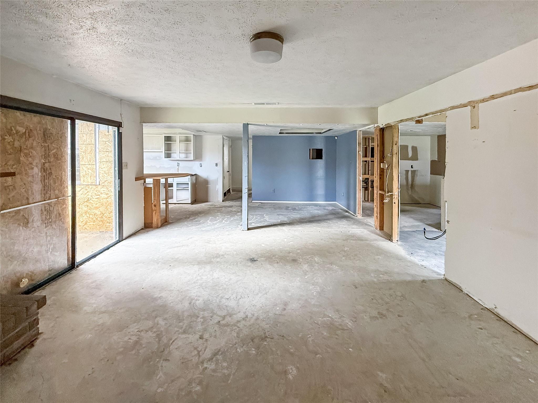 5815 Evening Shadows Lane