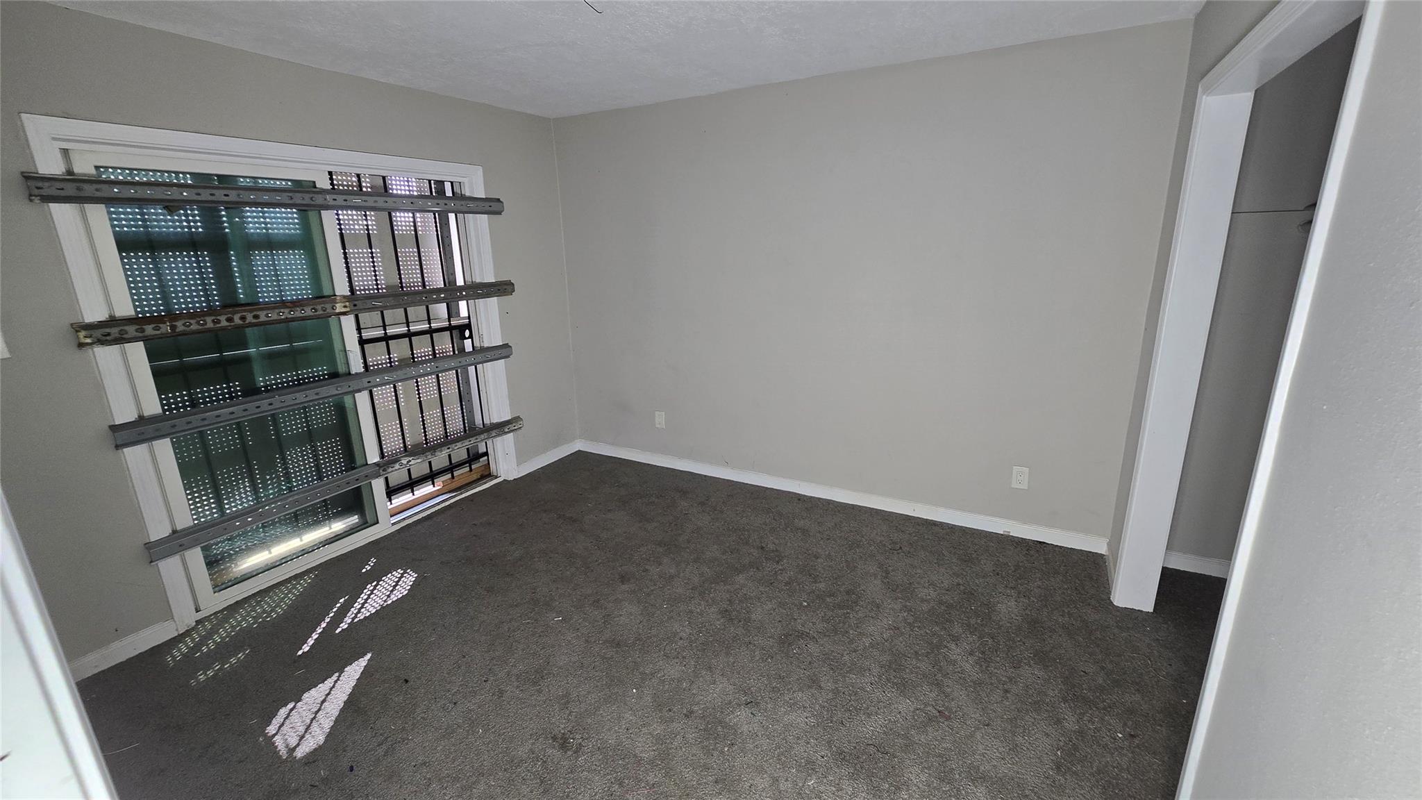 6723 South Loop E # 9