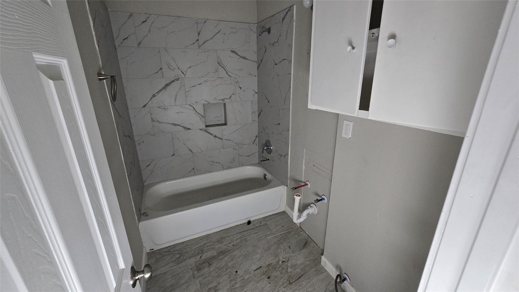 6723 South Loop E # 9