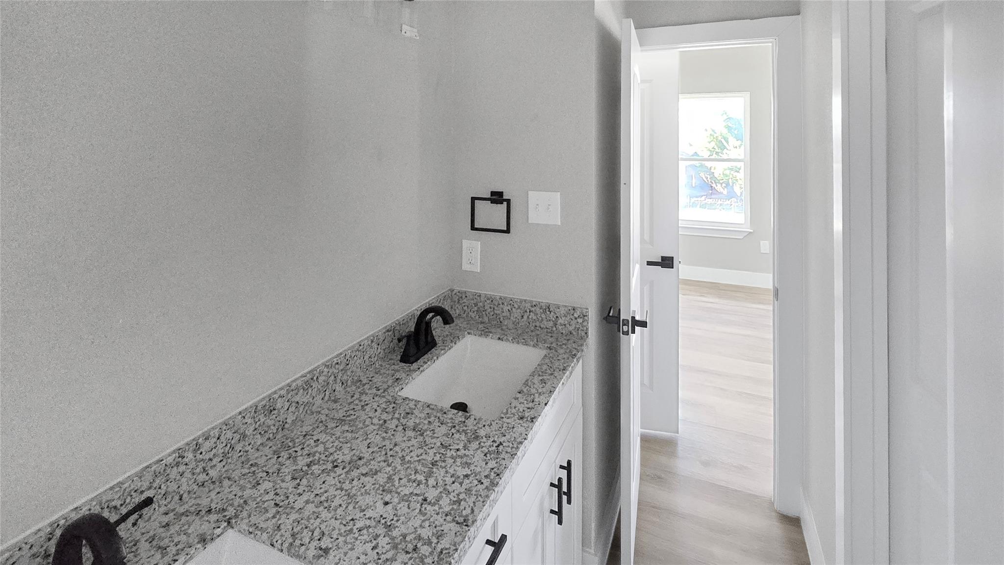 2718 Sam Wilson Street