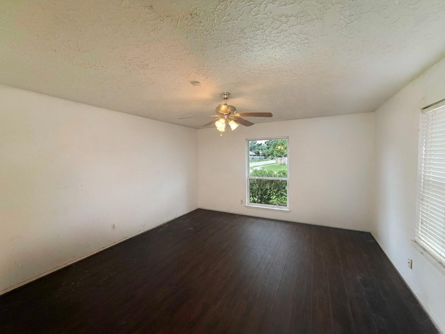 3731 Nutwood Lane