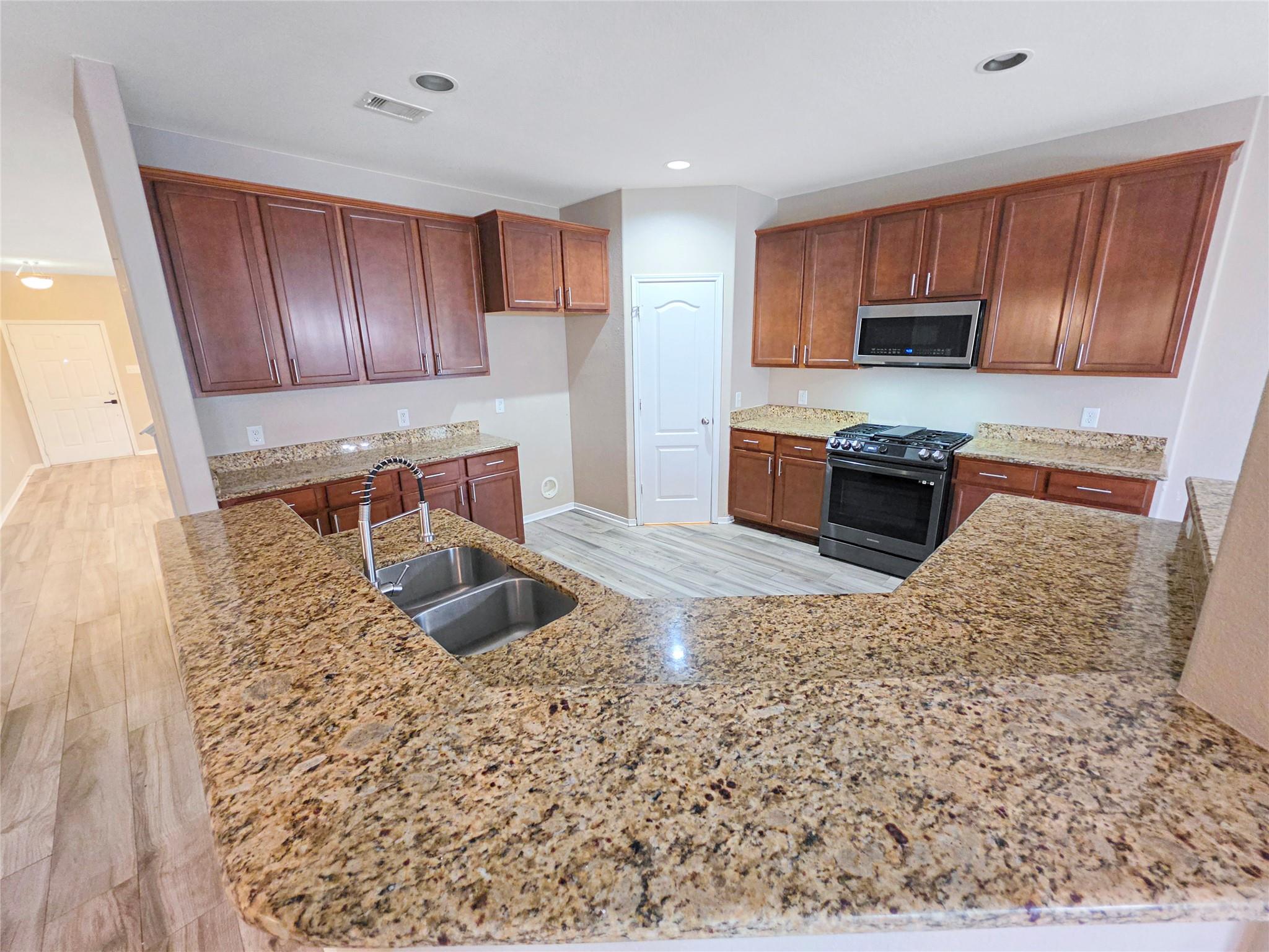 2835 Mustang Hill Lane