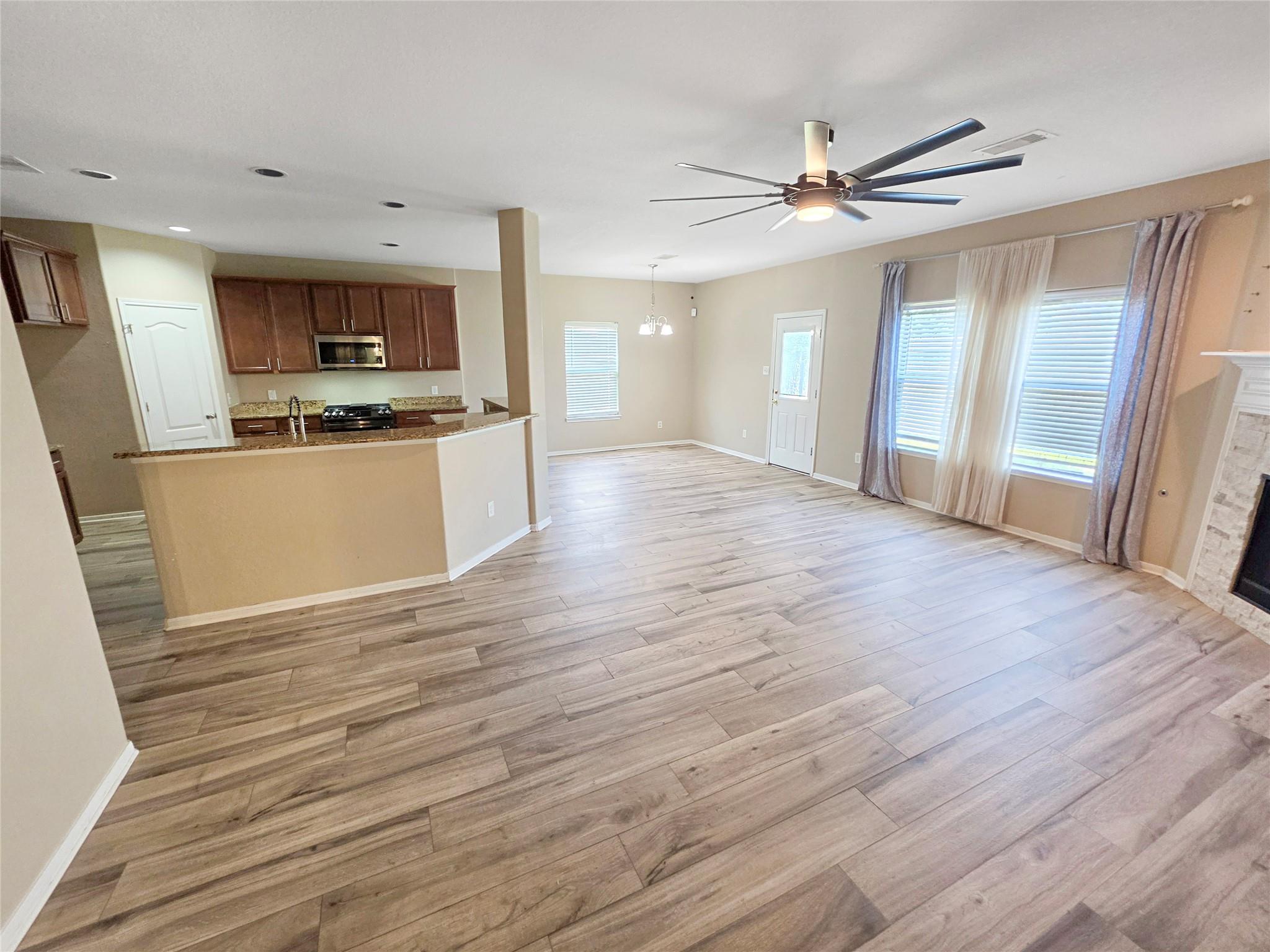 2835 Mustang Hill Lane