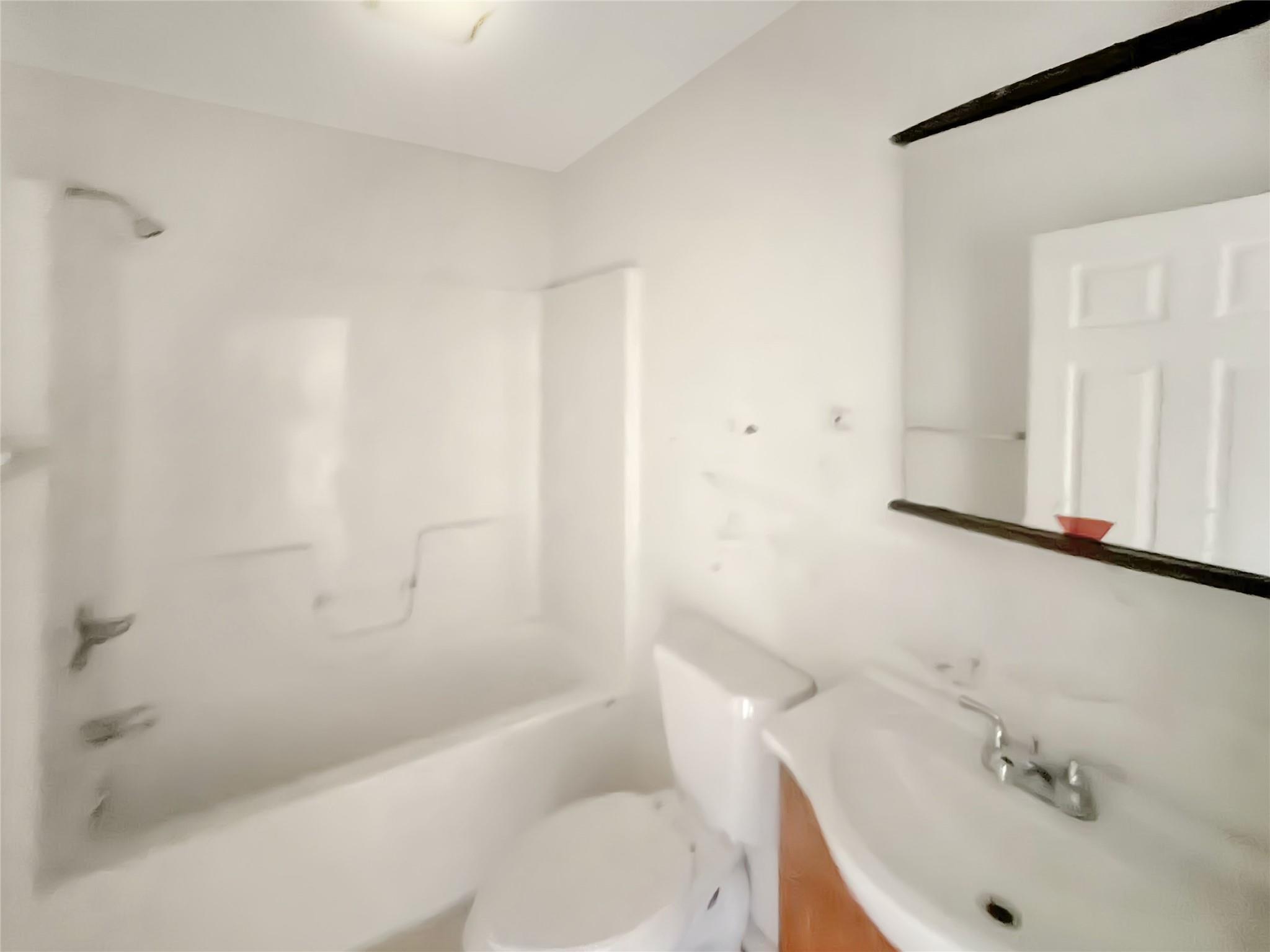 2100 Angelina Street