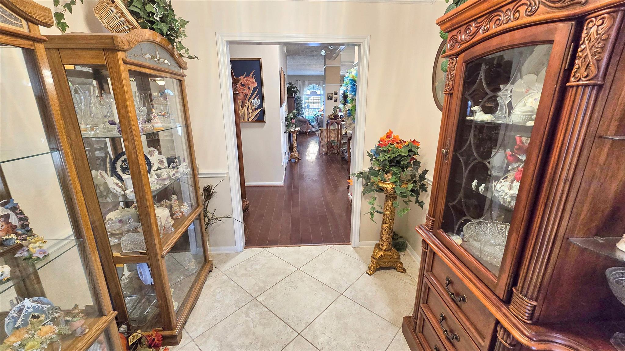 2170 Santa Cruz Lane