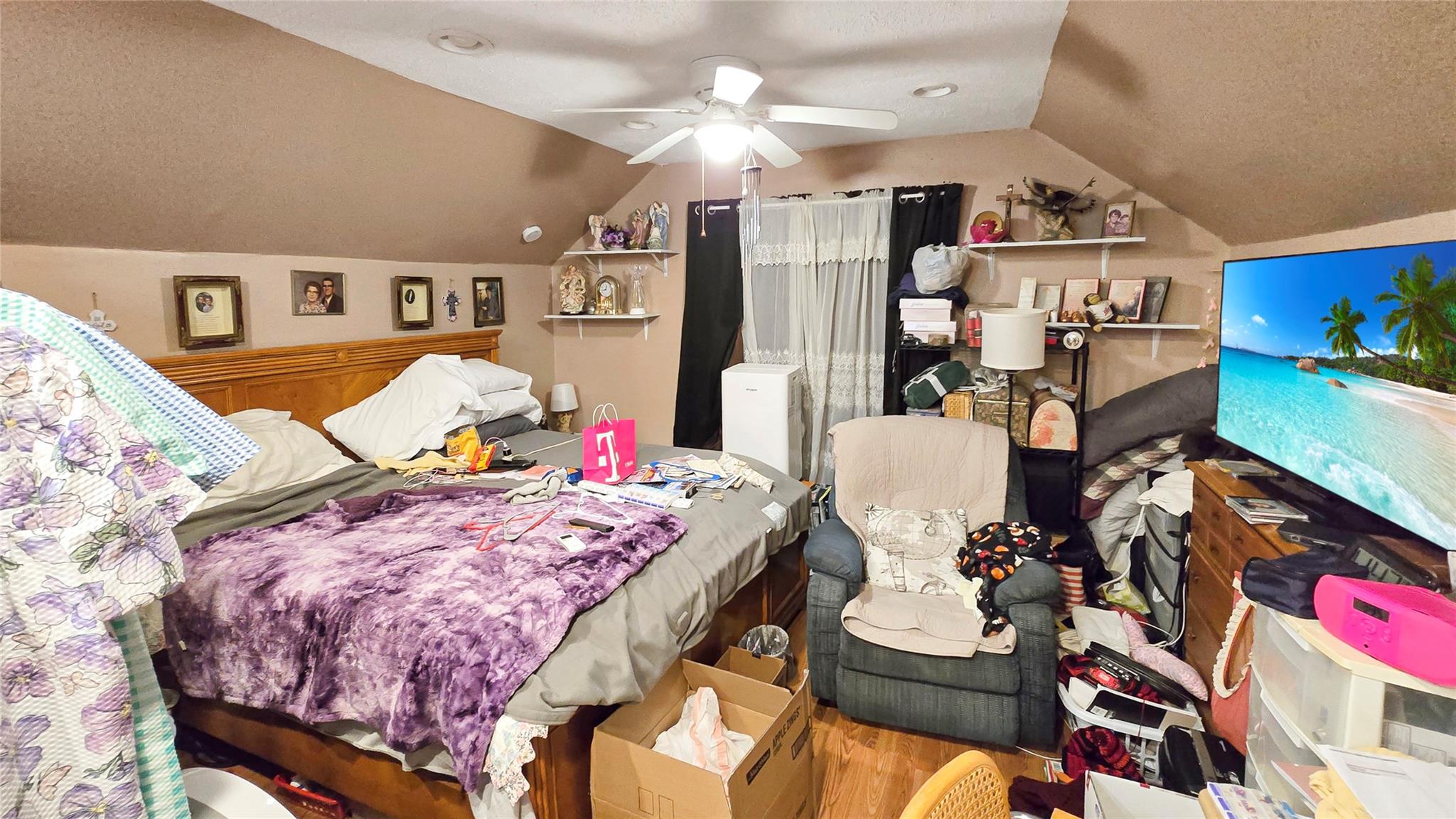 2170 Santa Cruz Lane