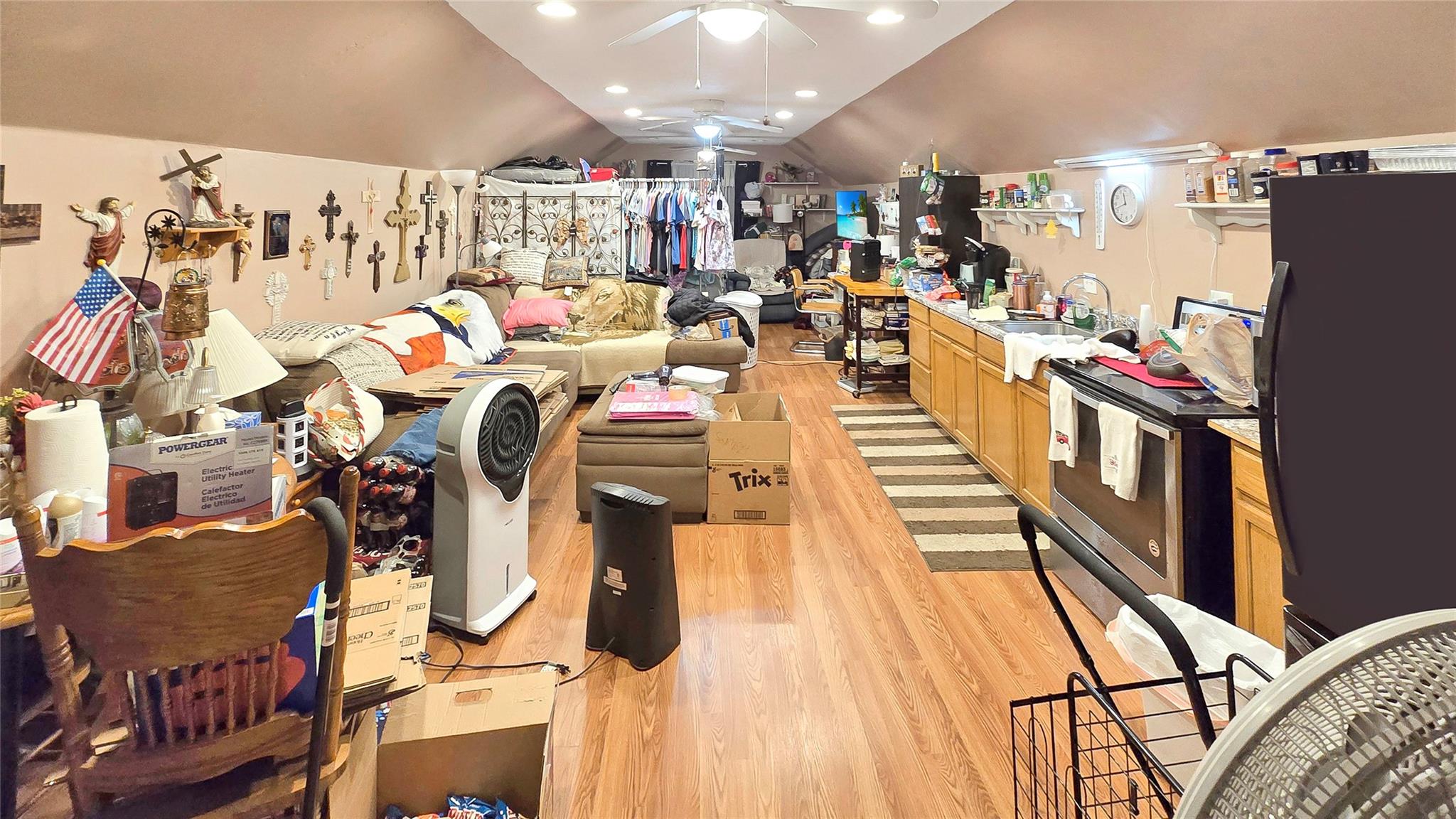 2170 Santa Cruz Lane