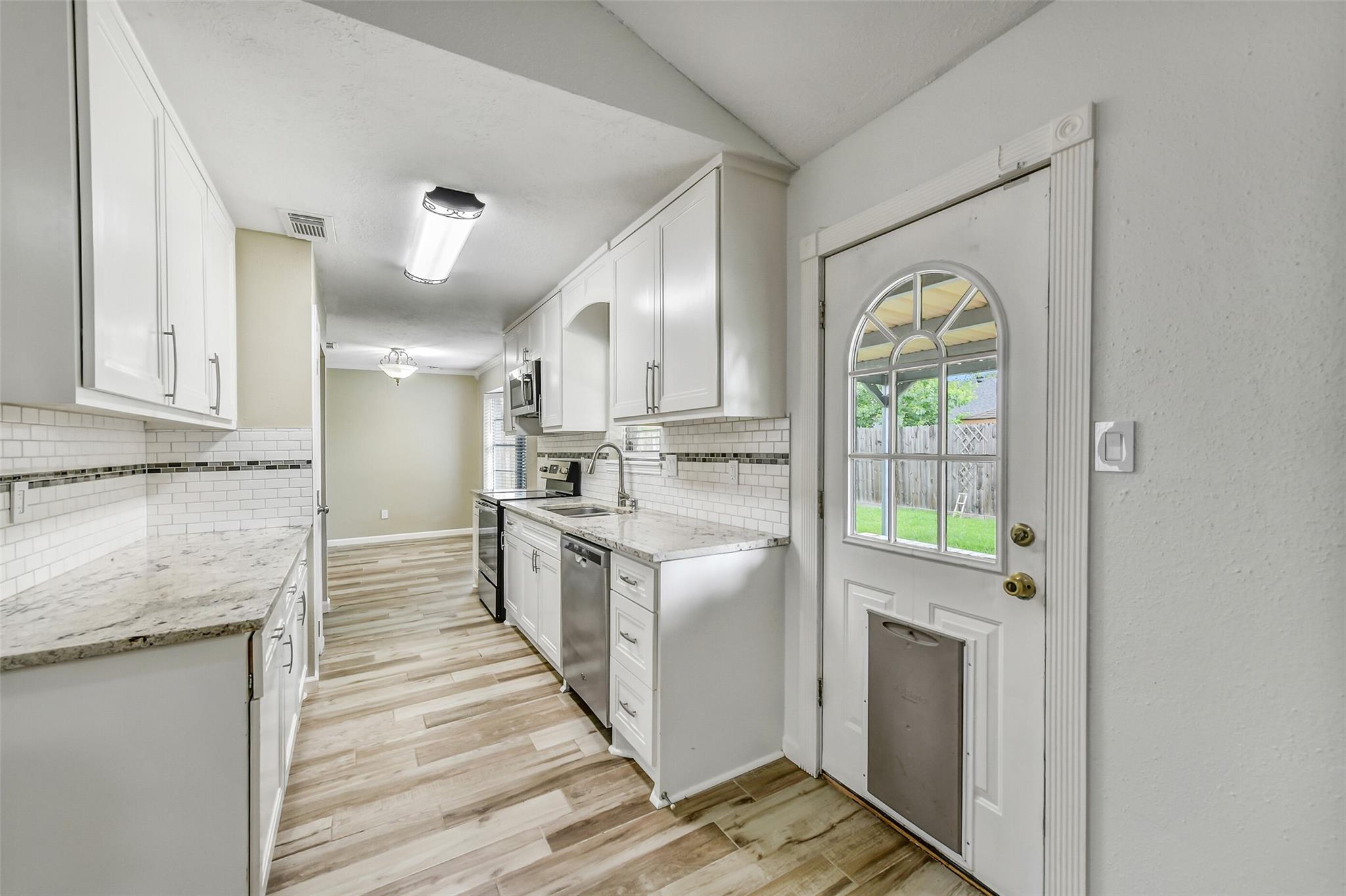 5206 Appleblossom Lane