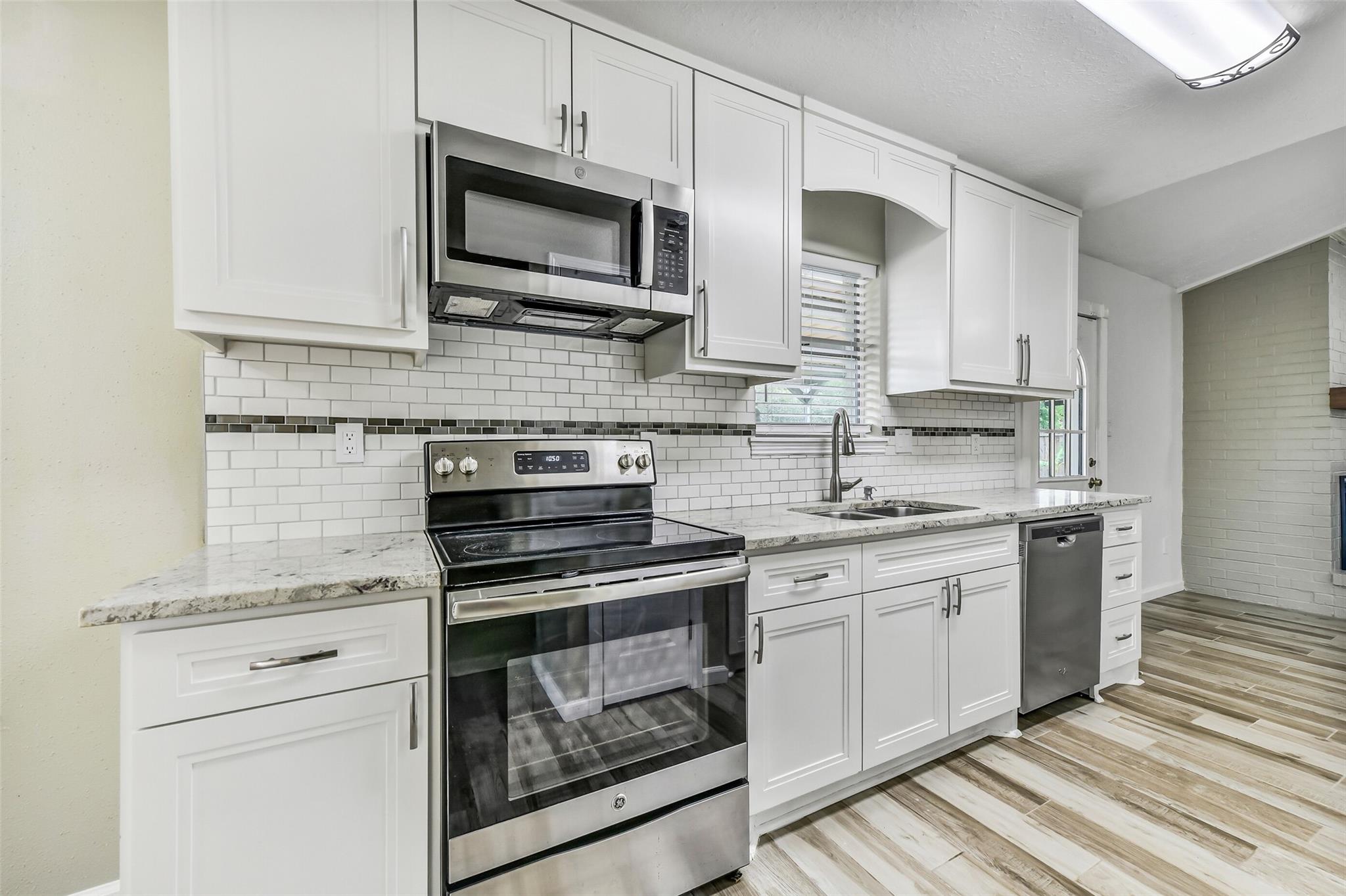 5206 Appleblossom Lane