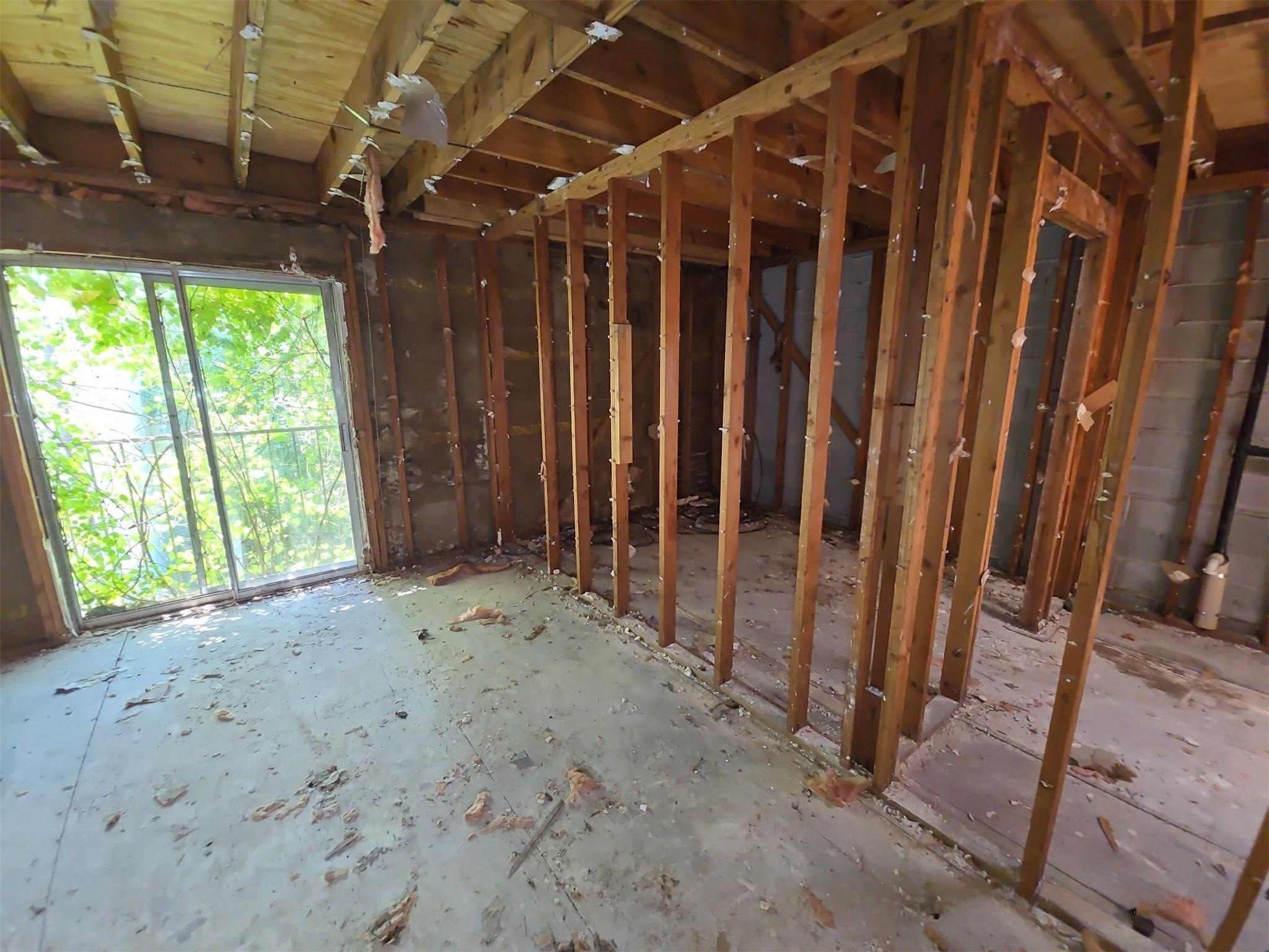10 S Briar Hollow Lane # 15
