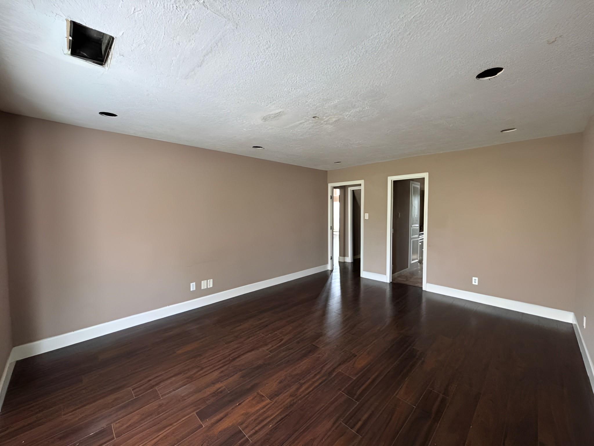 6639 Seaton Valley Drive