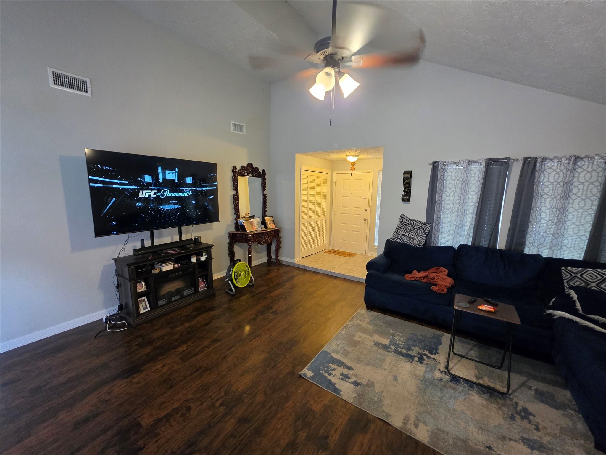 6503 Paso Del Sol Drive