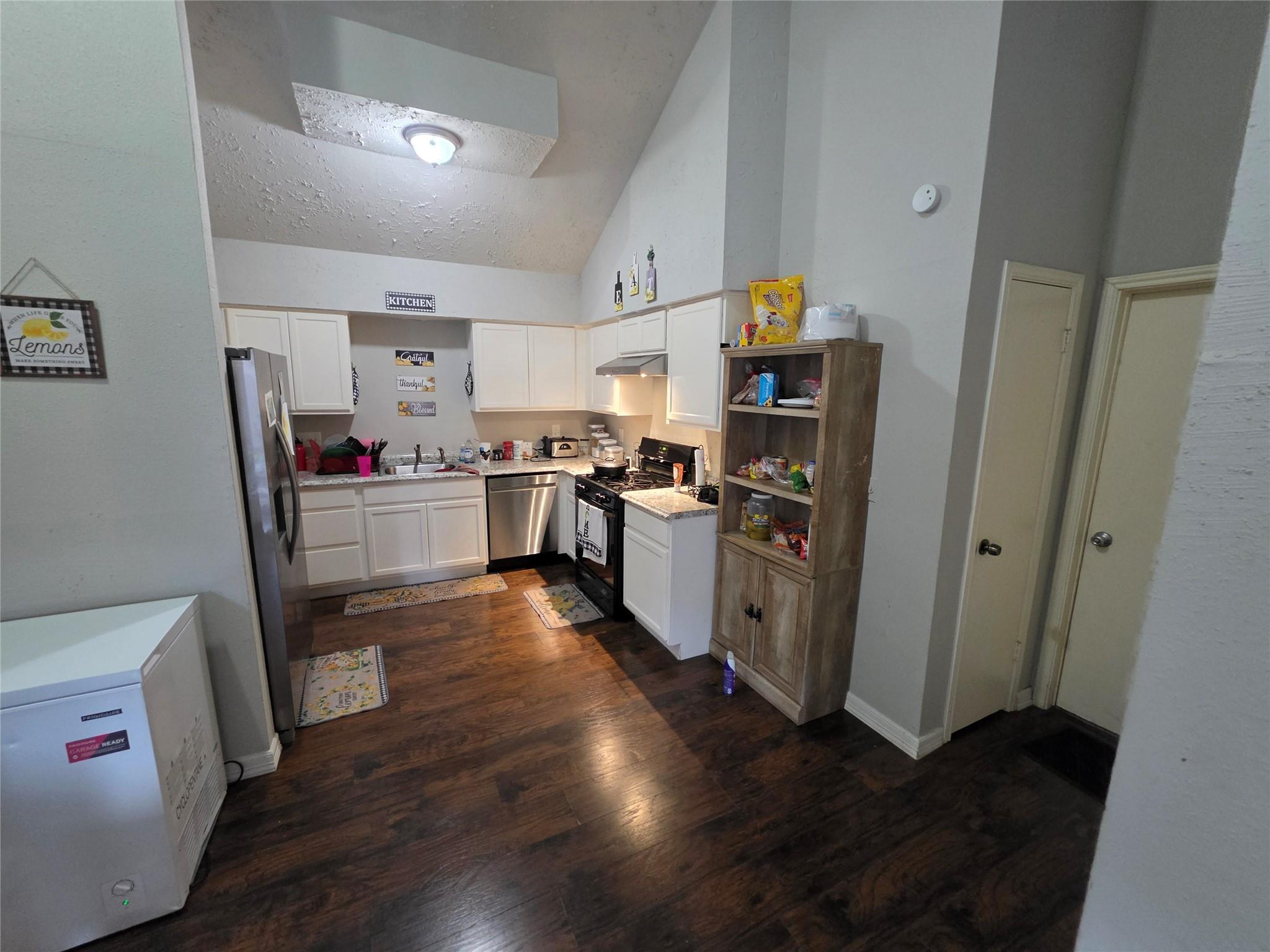 6503 Paso Del Sol Drive