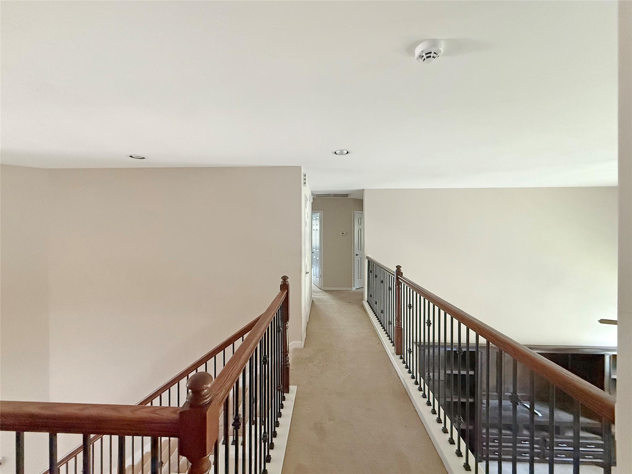 3215 London Lane