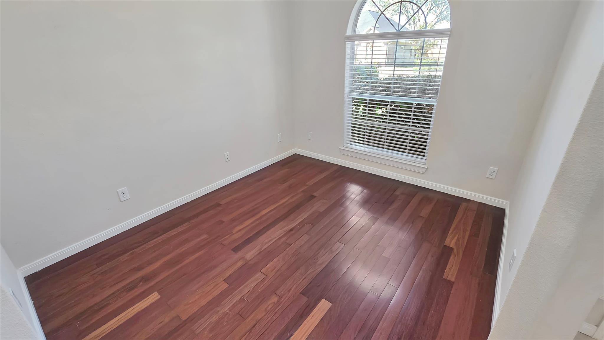 2213 Dove Haven Lane