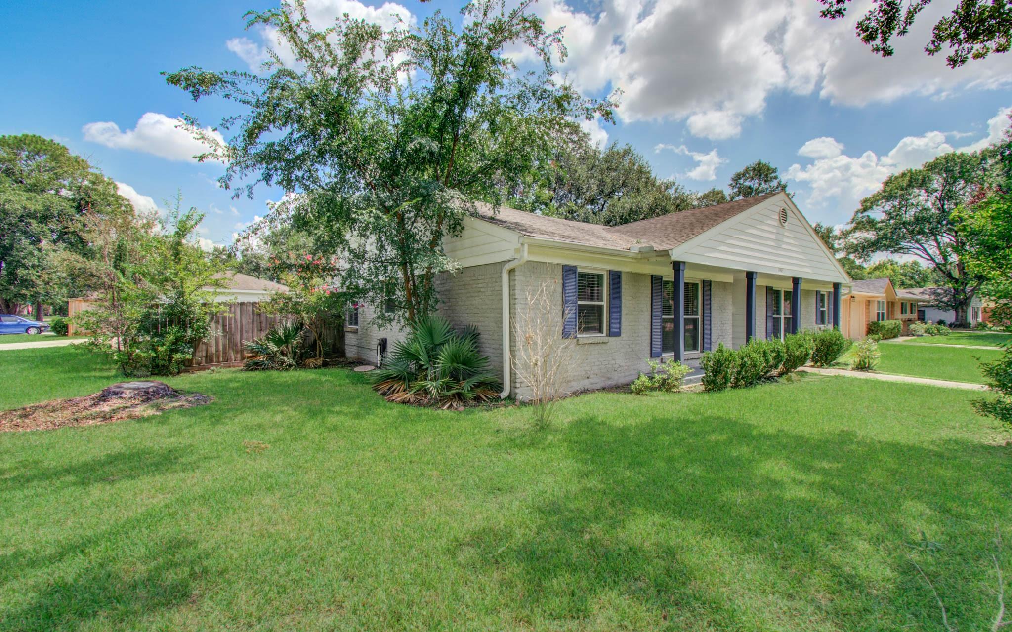 11403 Braewick Drive