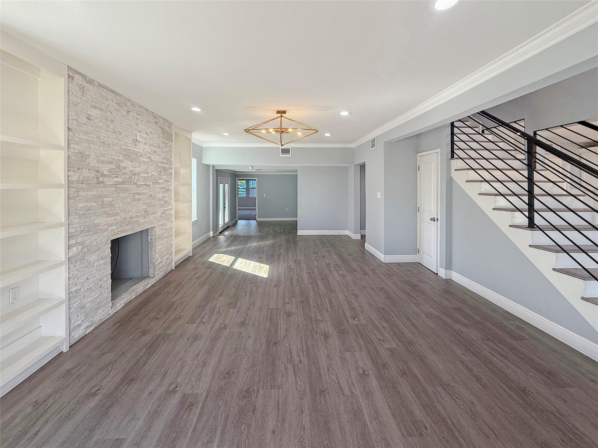 3352 Ozark Street