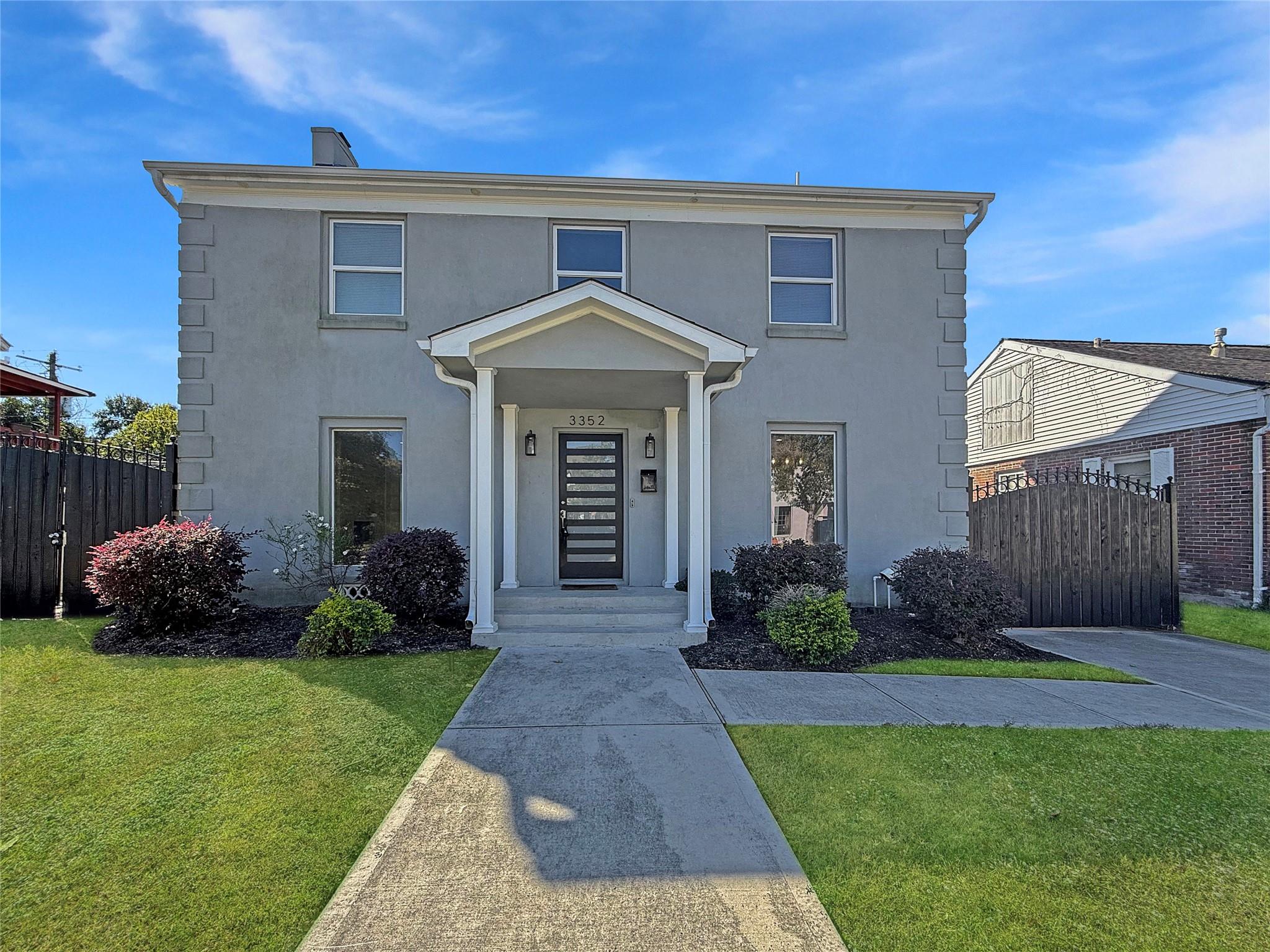 3352 Ozark Street
