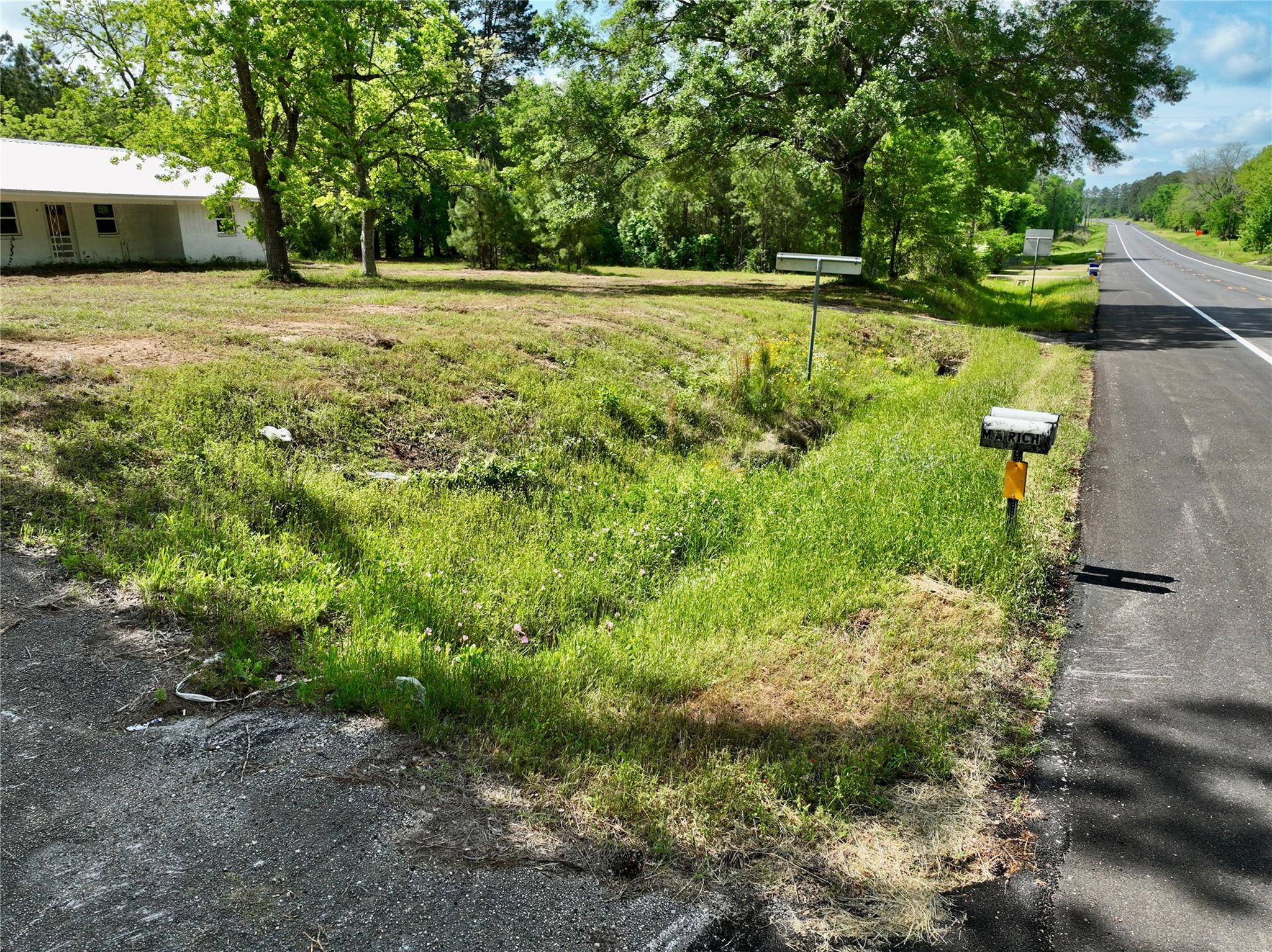 2059 State Highway 19 S