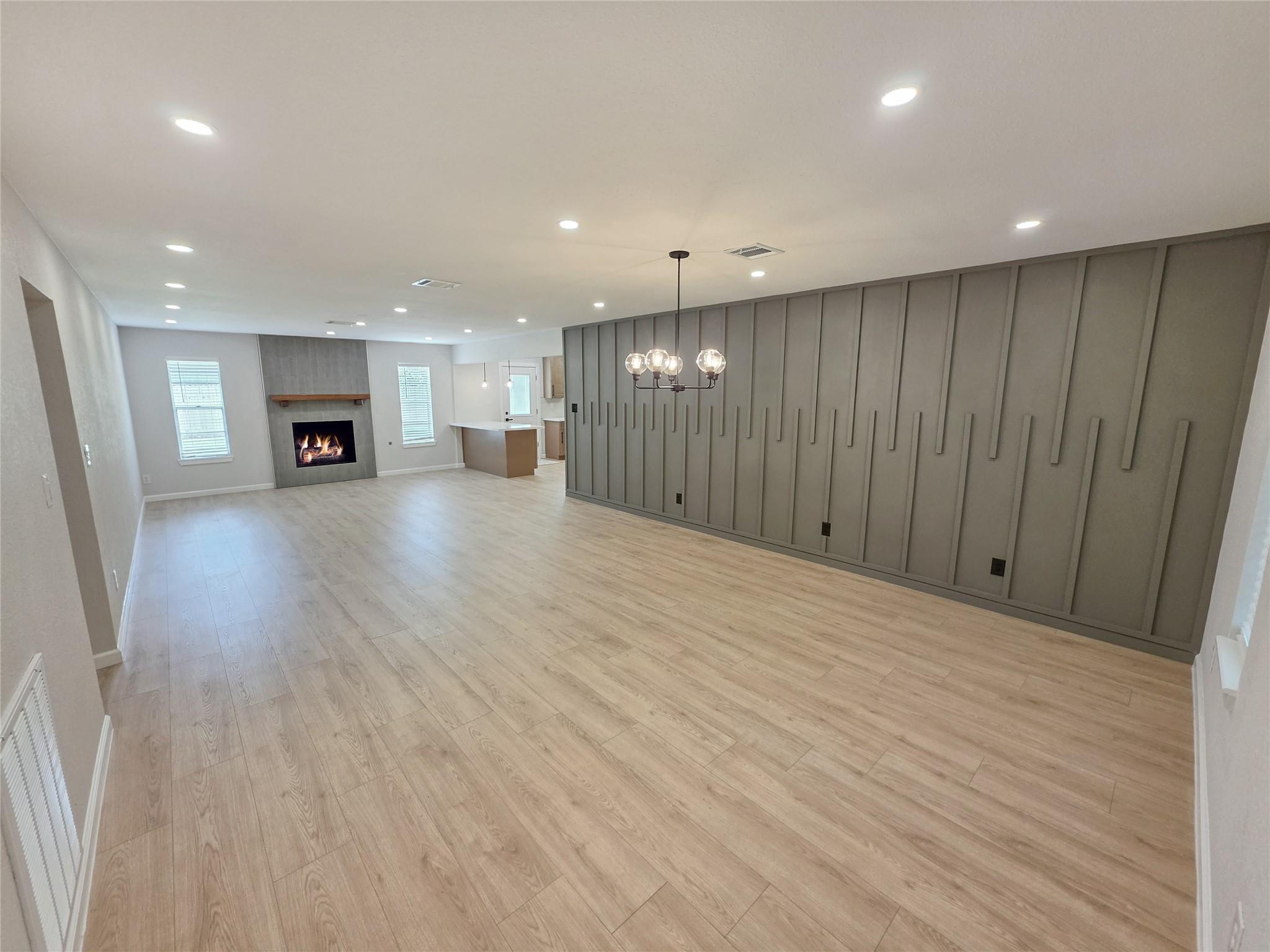 145 Dogwood St Street