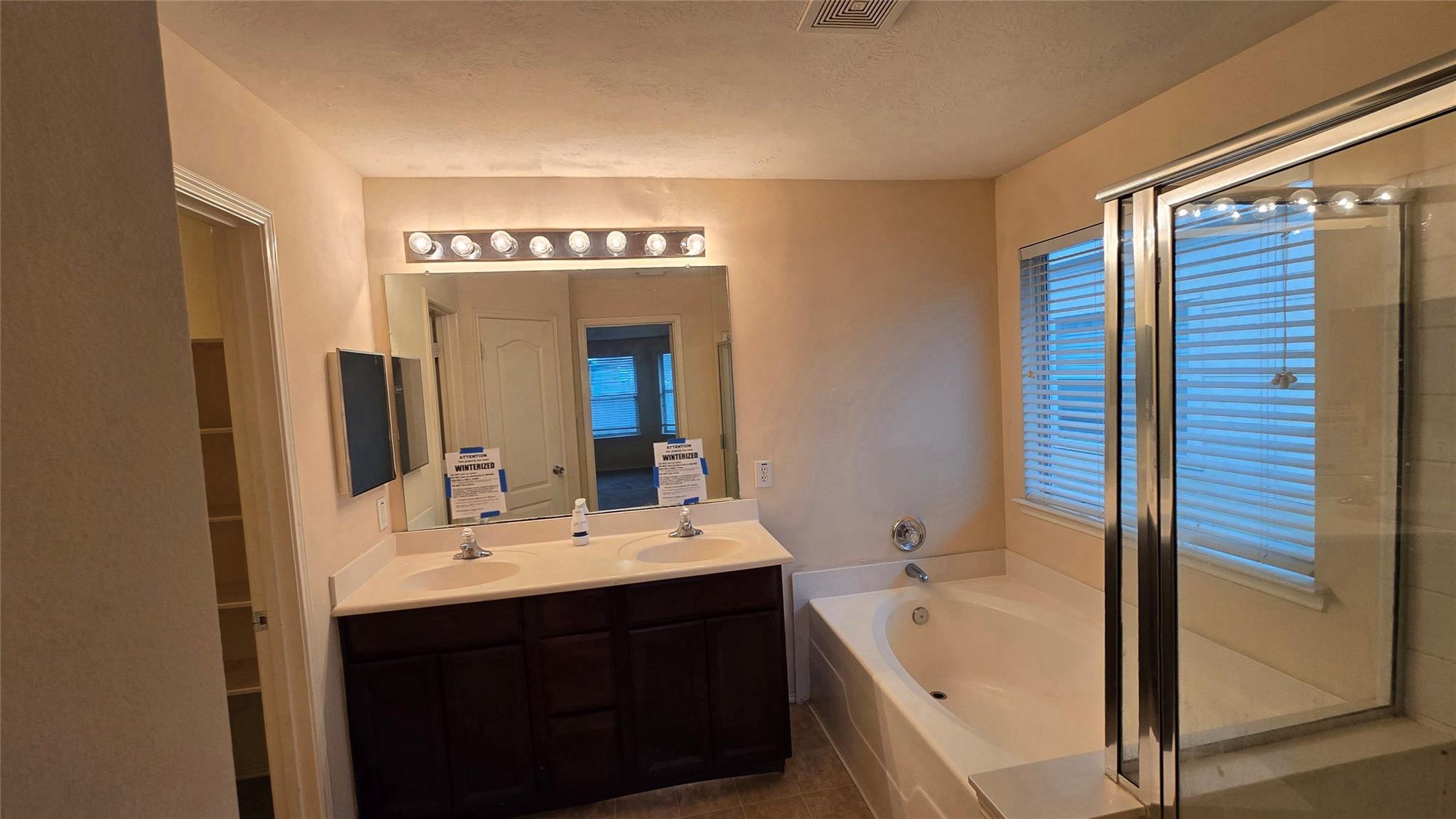 6111 Plantation Forest Drive