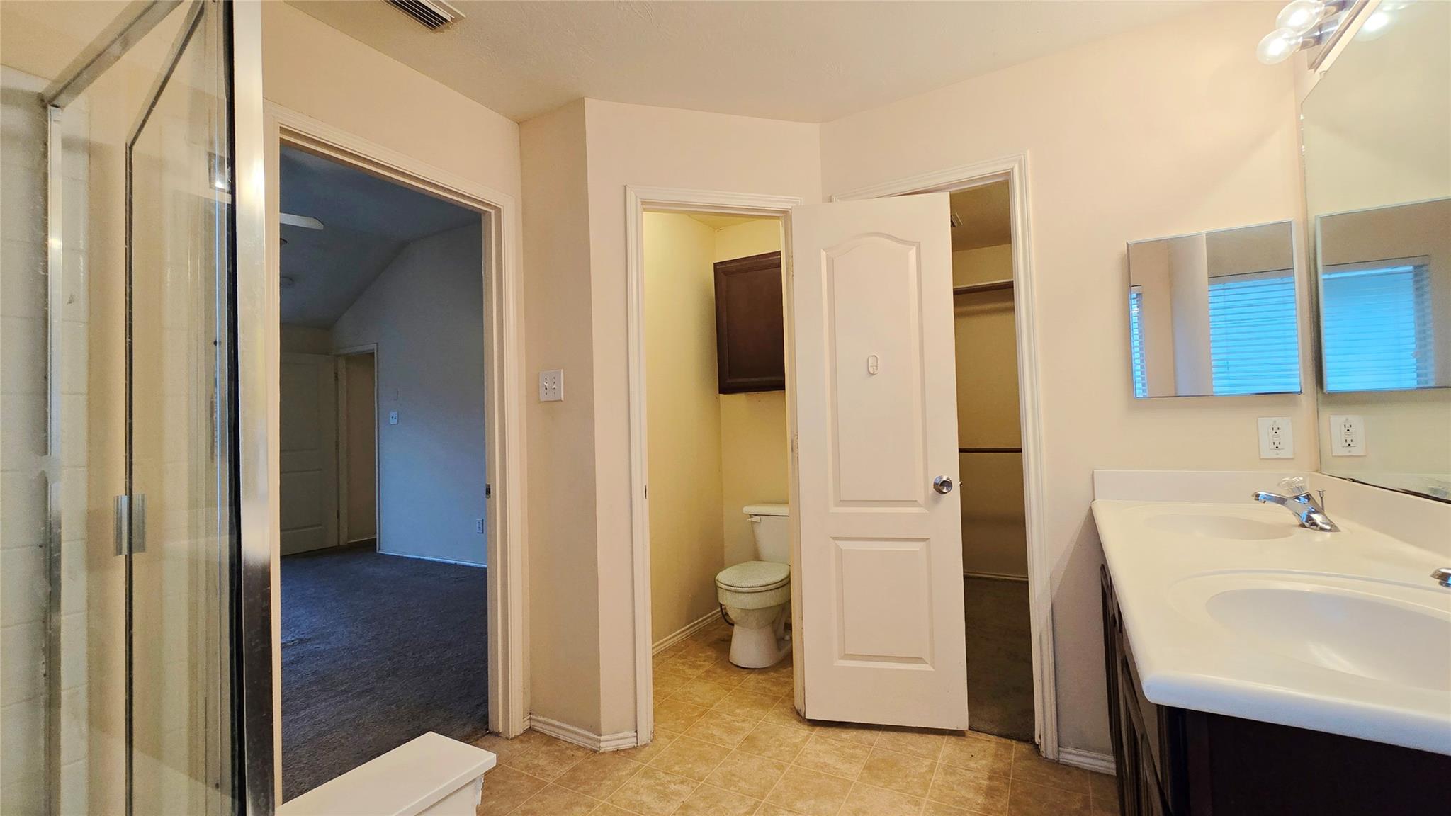 6111 Plantation Forest Drive