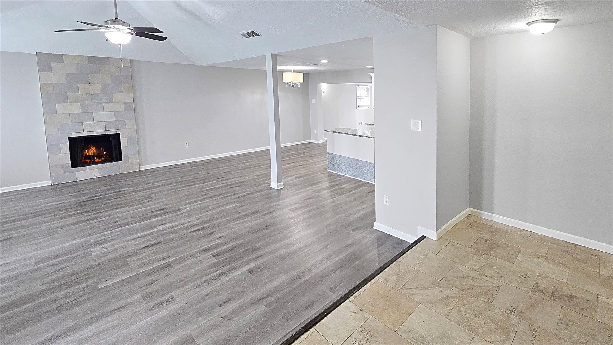 2414 Stillmeadow Dr Drive