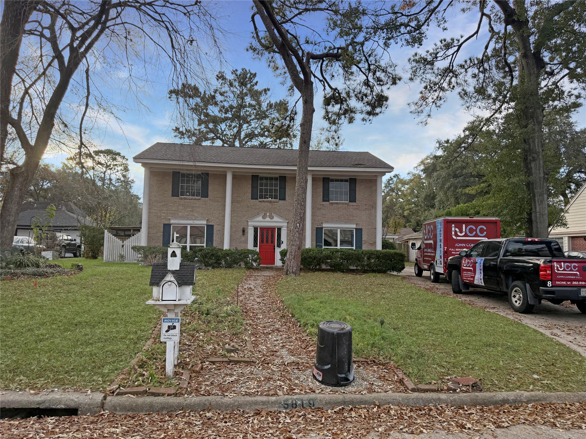 5819 Old Lodge Drive