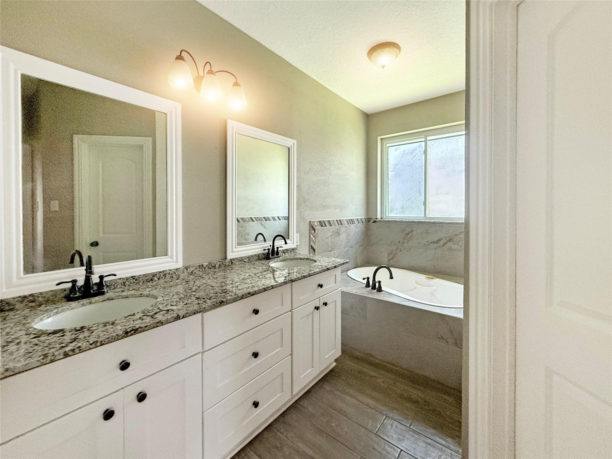 6242 Piedra Negras Court