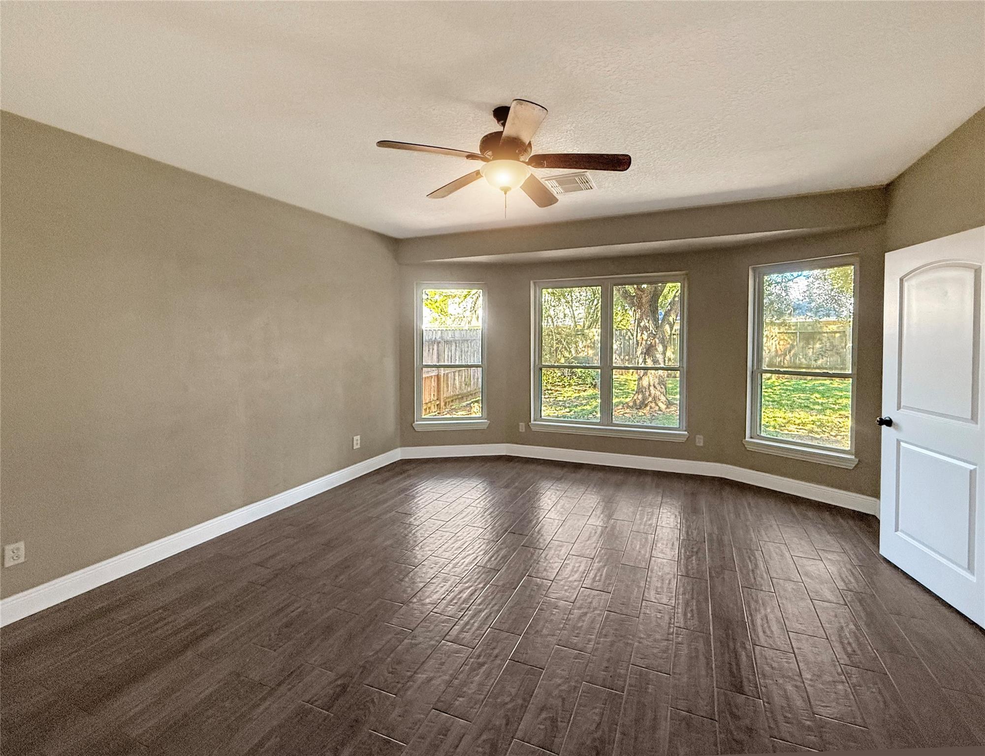 6242 Piedra Negras Court