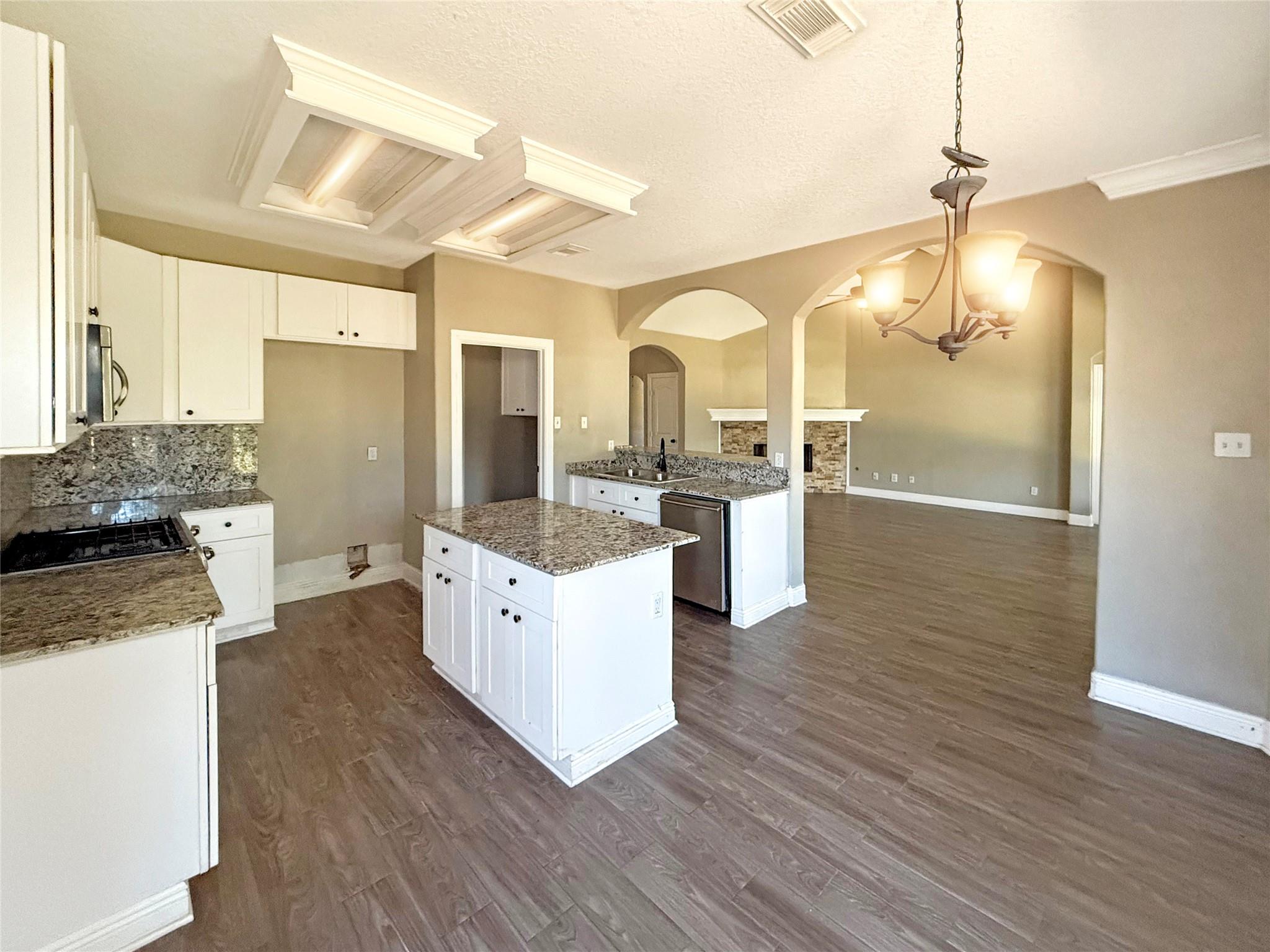 6242 Piedra Negras Court