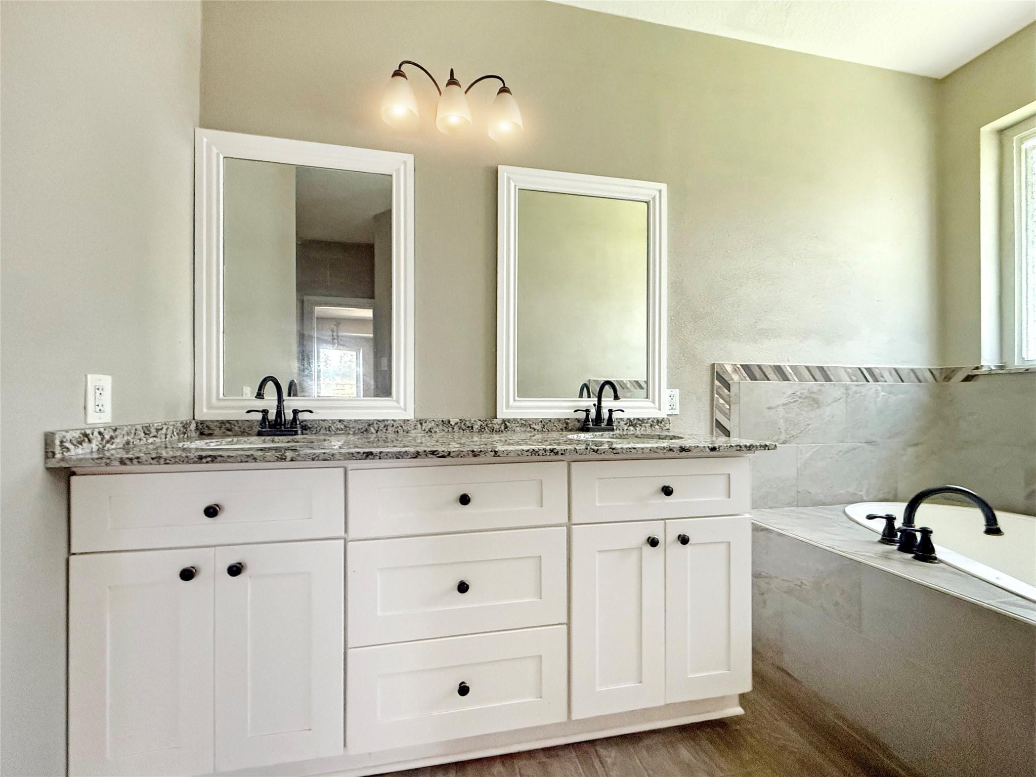 6242 Piedra Negras Court