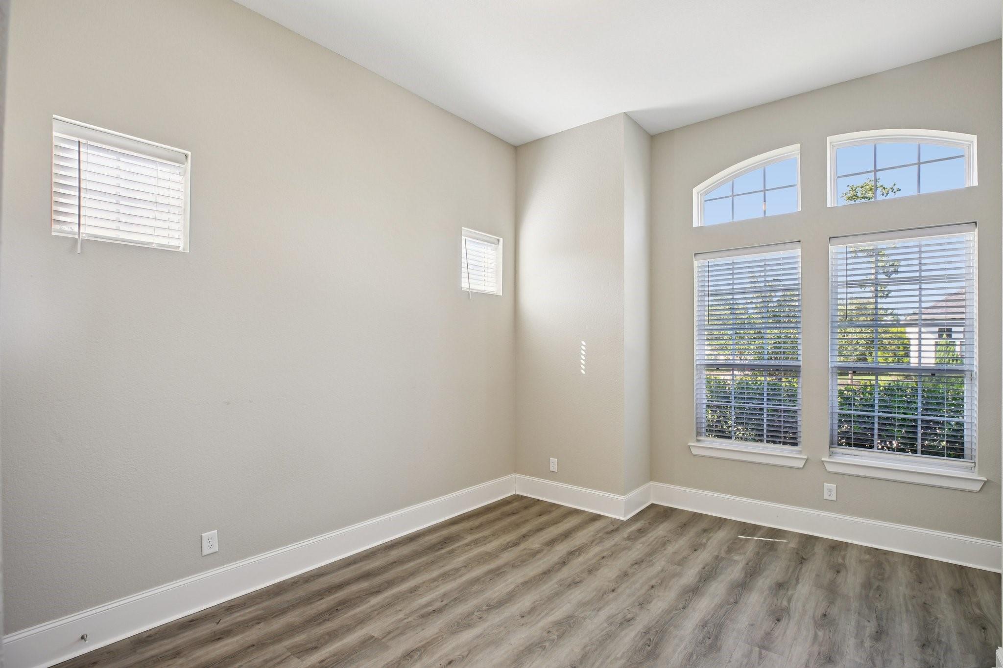 19602 Mahogany Ridge Court