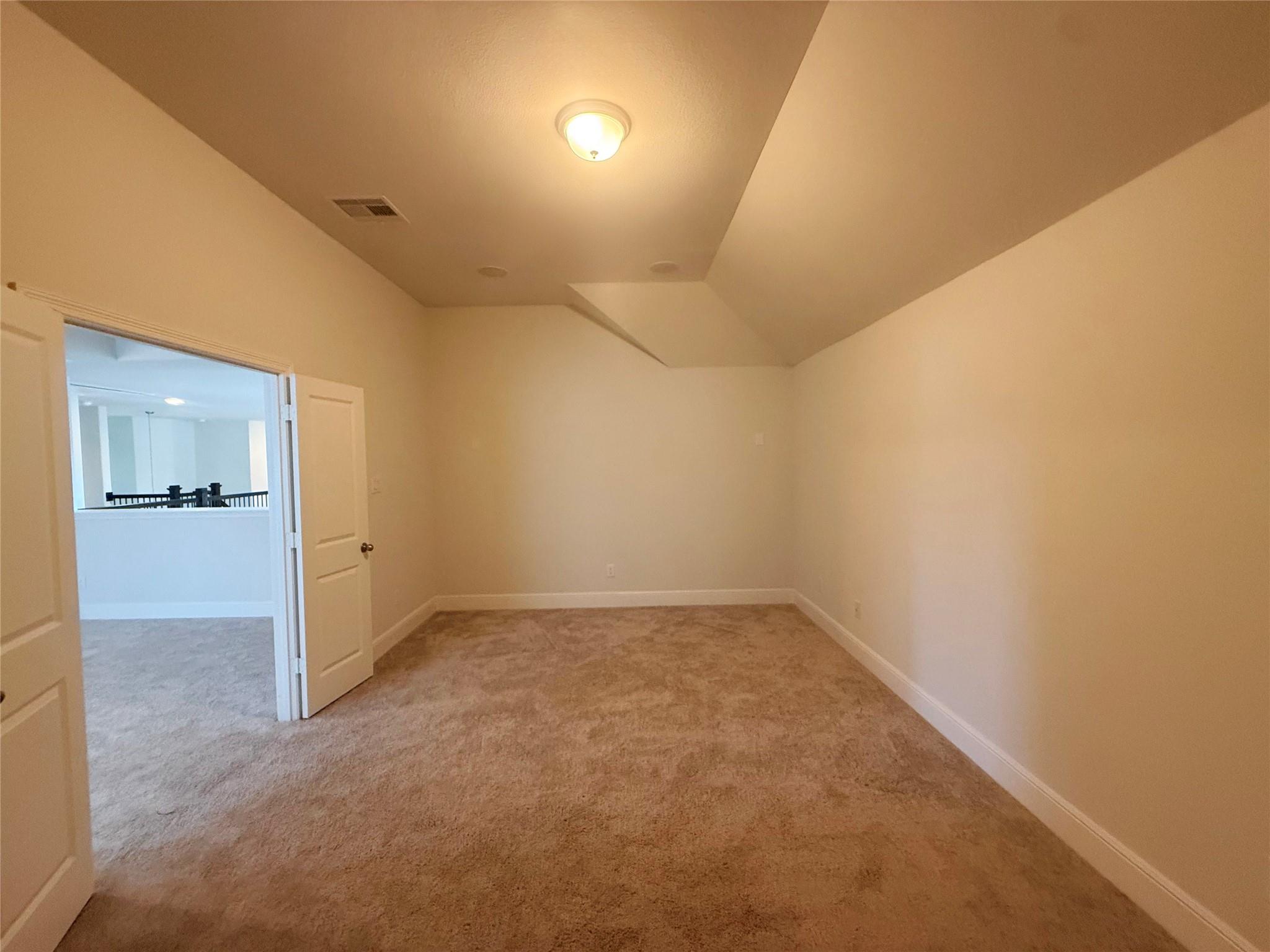 30626 S Creek Way