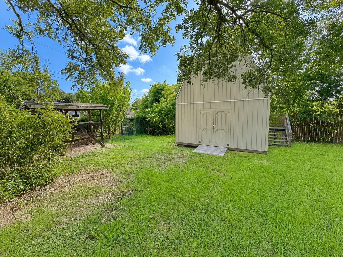 303 S 4th Street