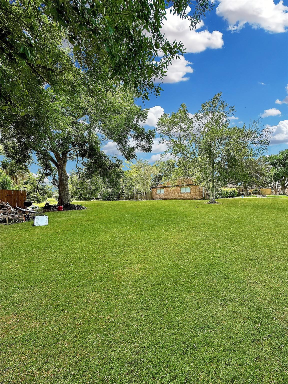 1511 Bayou Drive