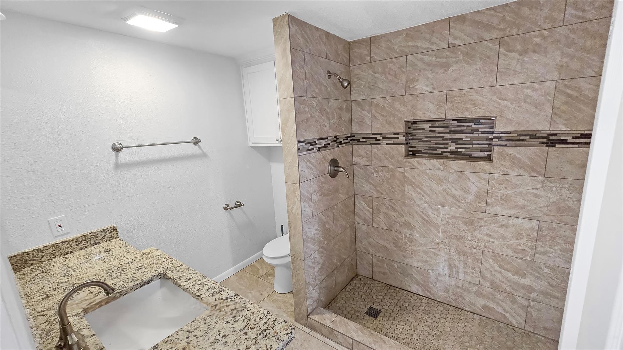 1717 E Mesquite Lane