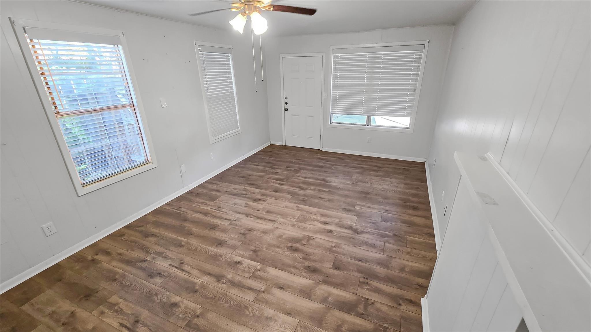 1717 E Mesquite Lane