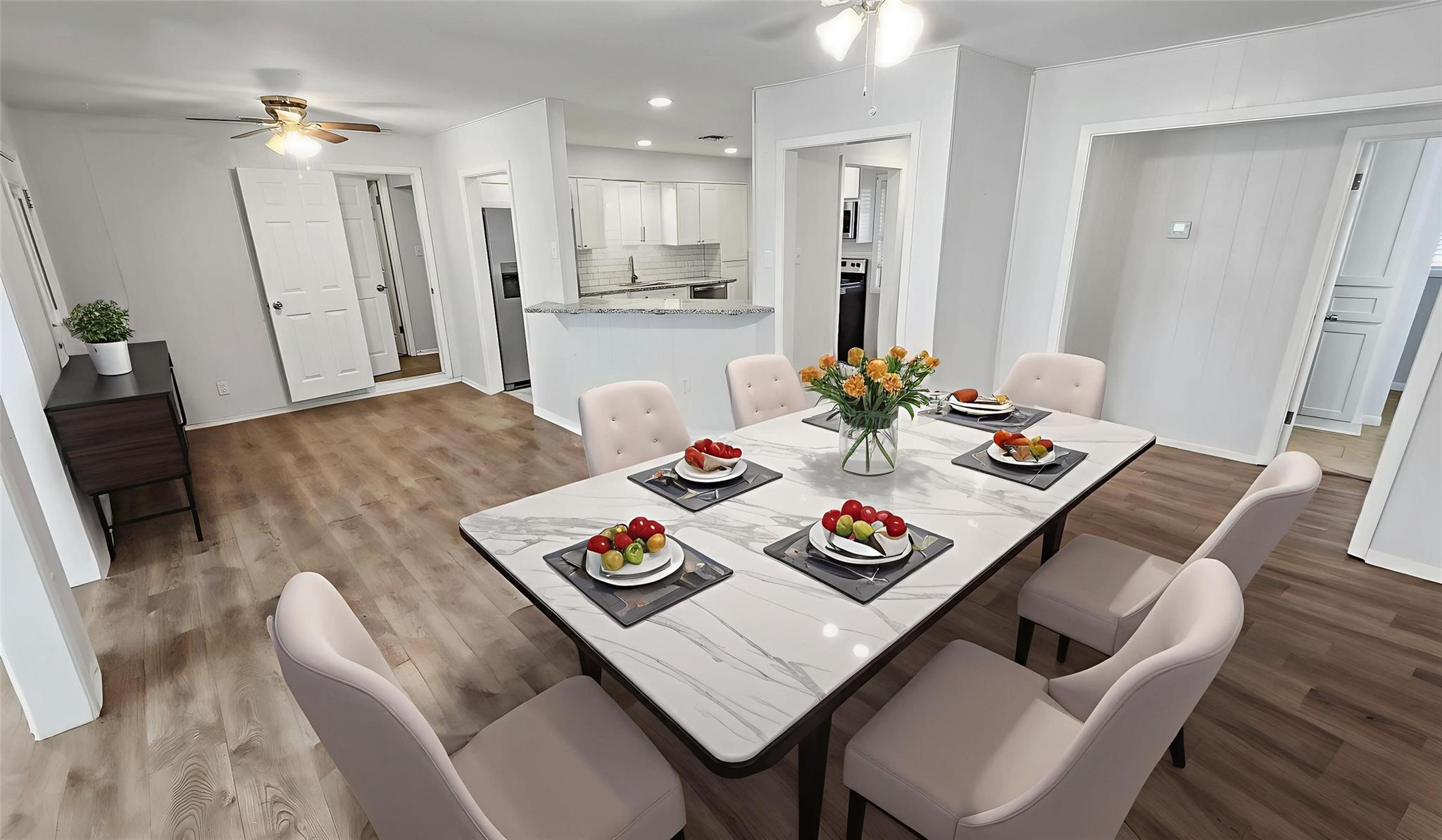 1717 E Mesquite Lane