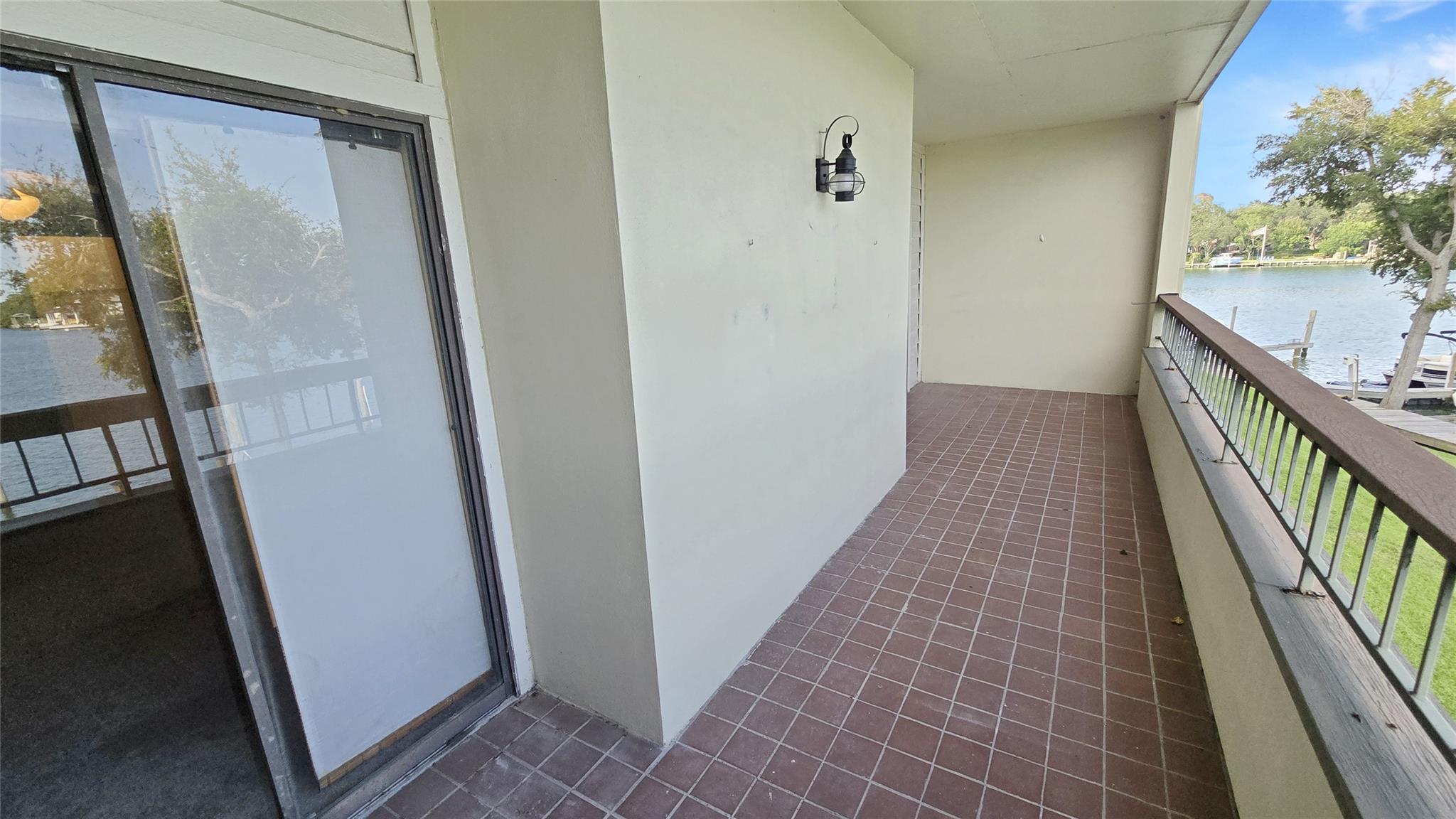 18809 Egret Bay Boulevard # 104