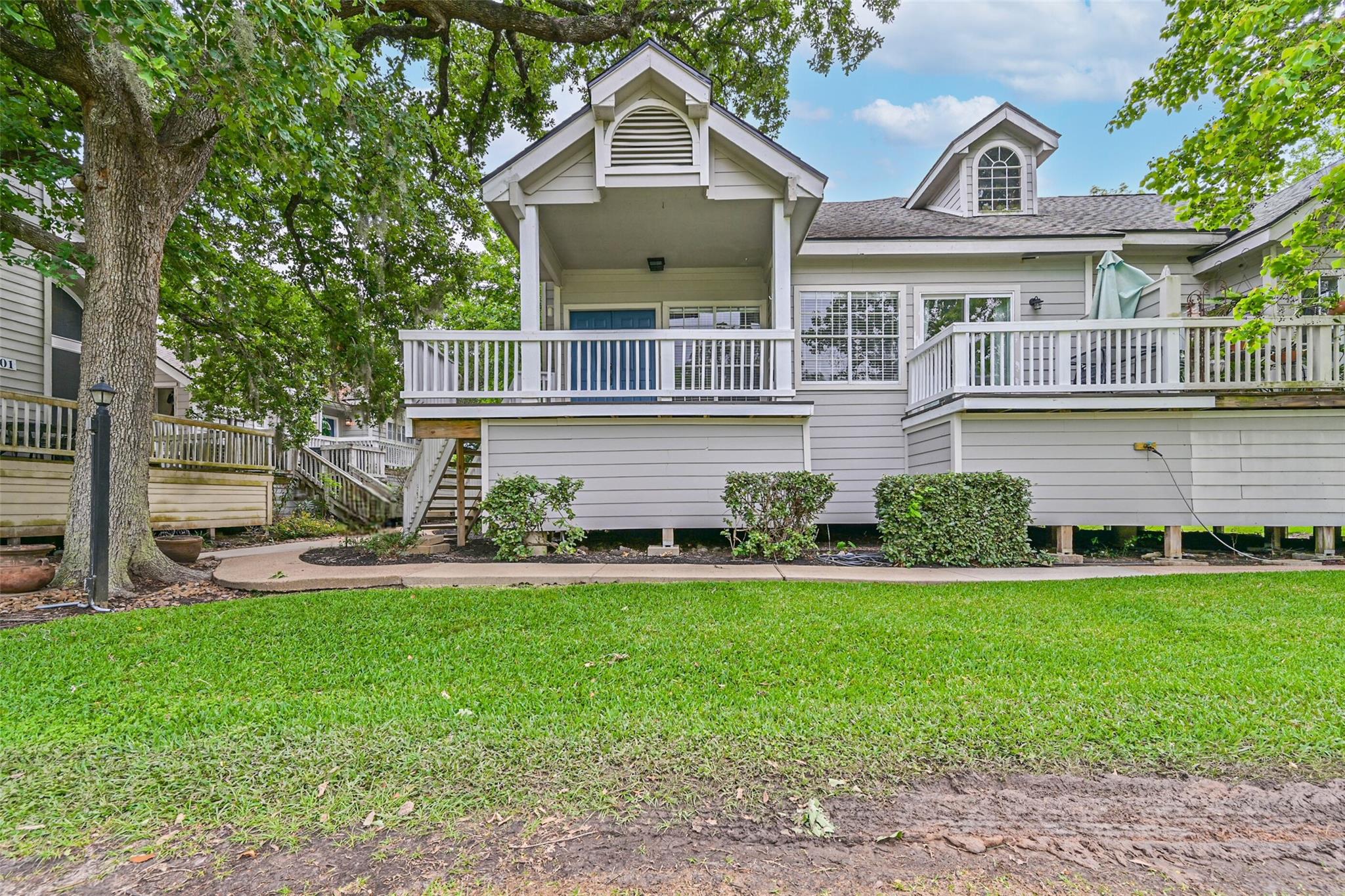 111 Dunbar Estates Drive # 702