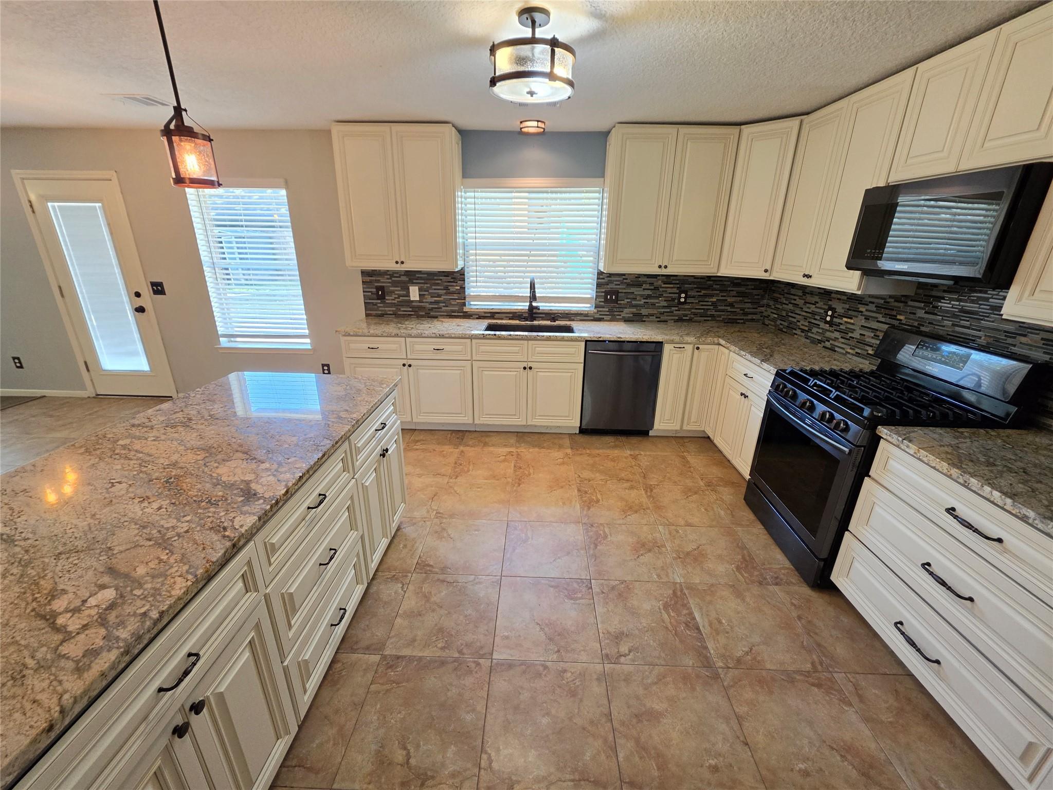 5811 Forest Timbers Drive