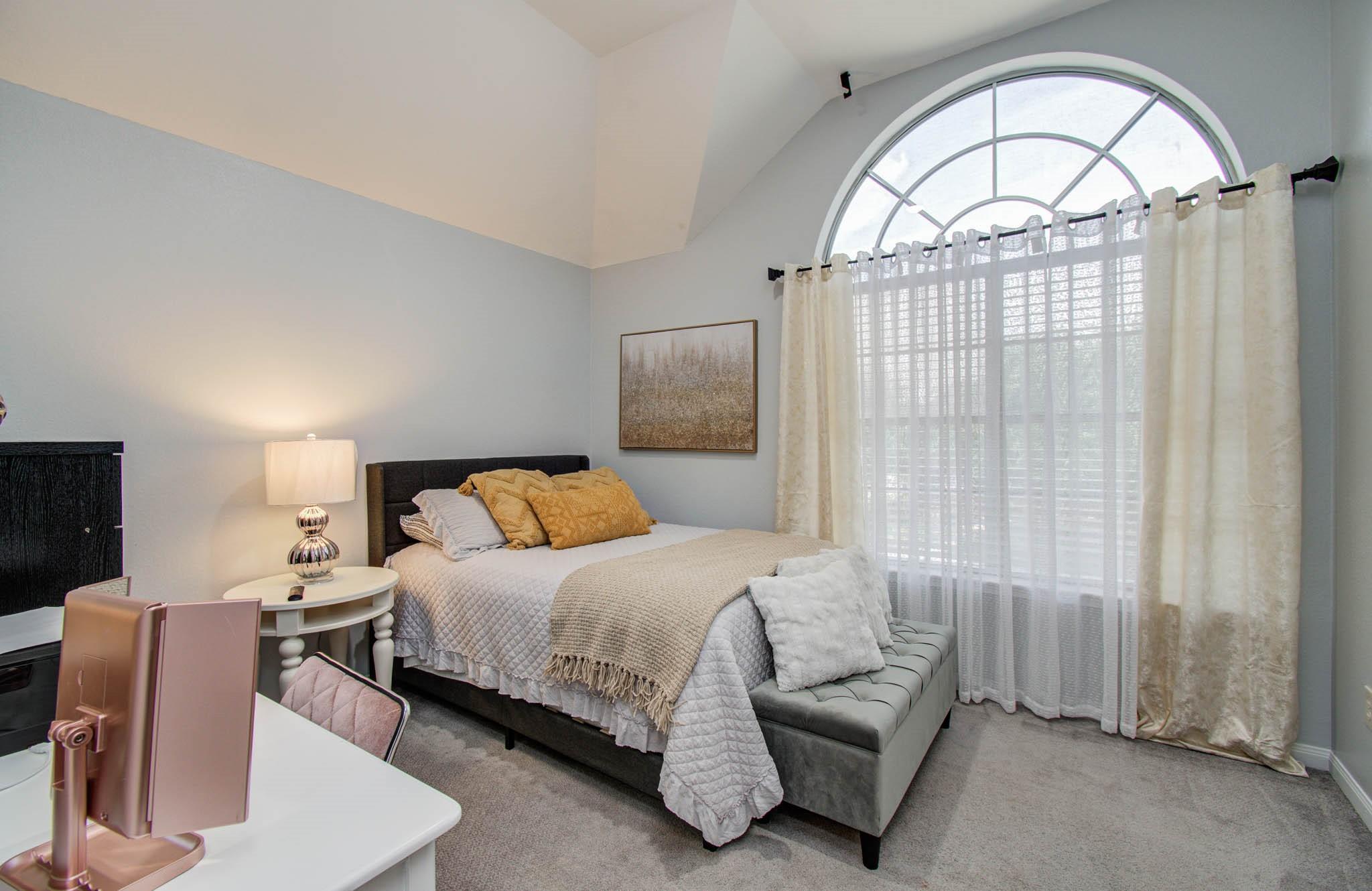 206 Boxwood Drive